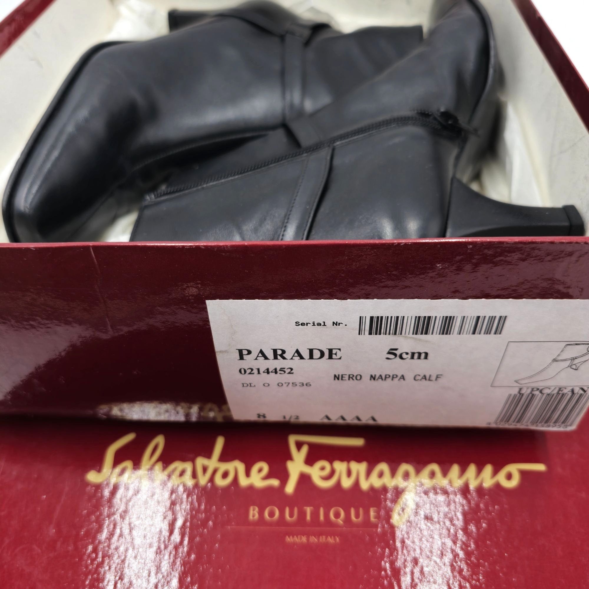 Salvatore Ferragamo Ferragamo Italy Women 8.5 4A Narrow Black Leather Dress Shoe Size US 8.5 / IT 38.5 - 1 Thumbnail
