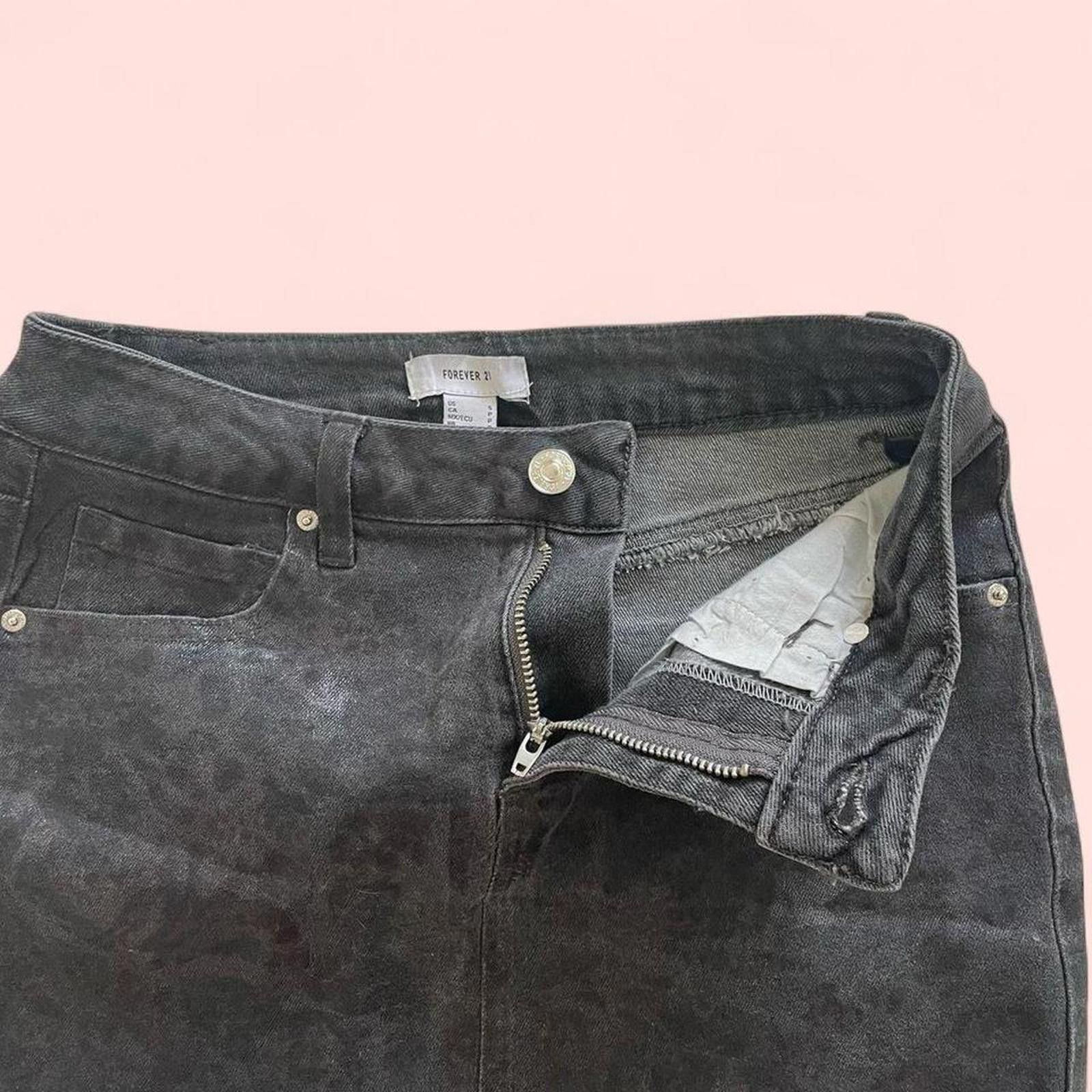 Forever 21 Dark Grey mini skirt Size 28" / US 6 / IT 42 - 2 Thumbnail