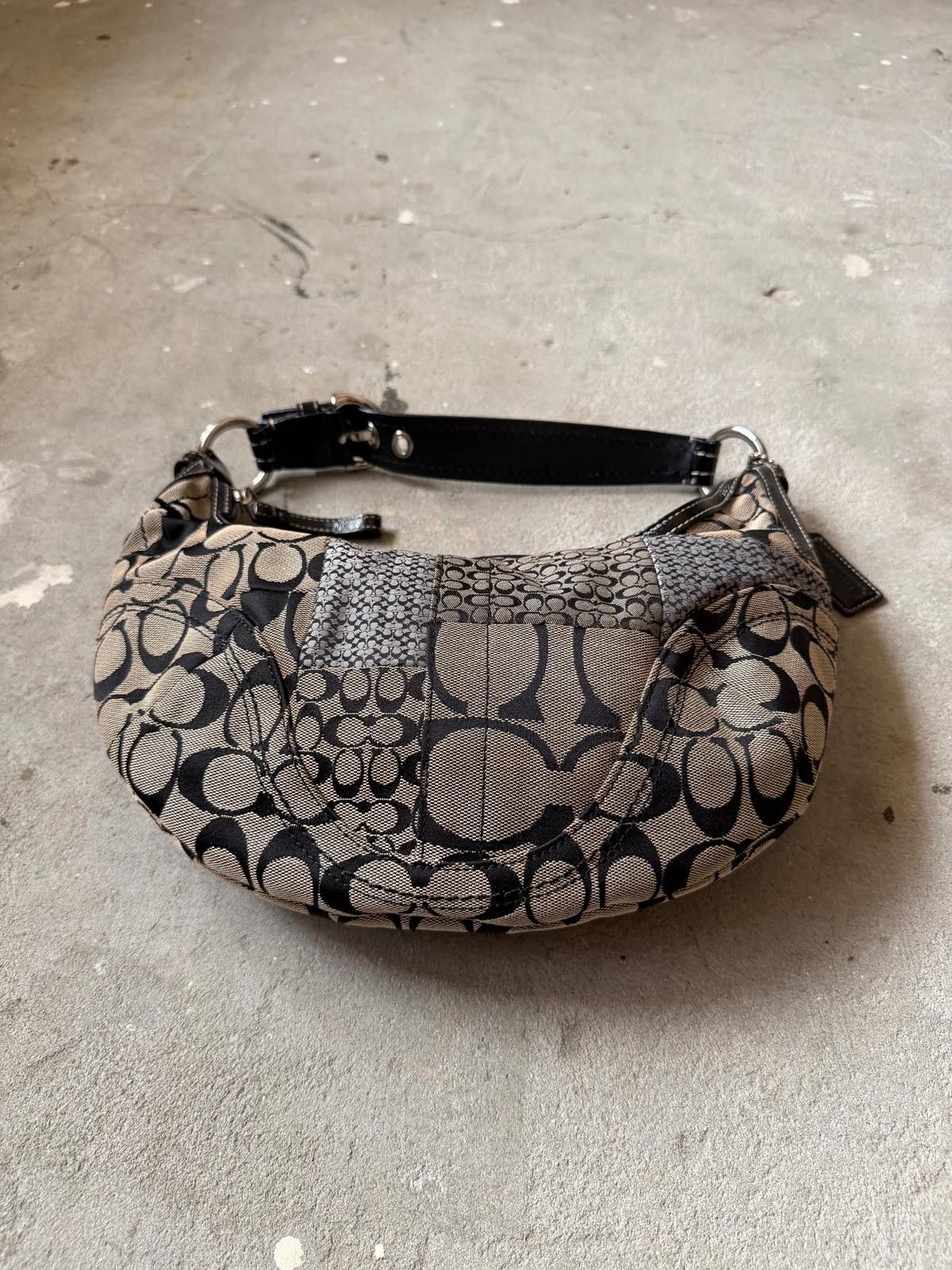 Coach Coach Signature Soho Patchwork Shoulder Bag Grey/Black Size ONE SIZE - 8 Thumbnail