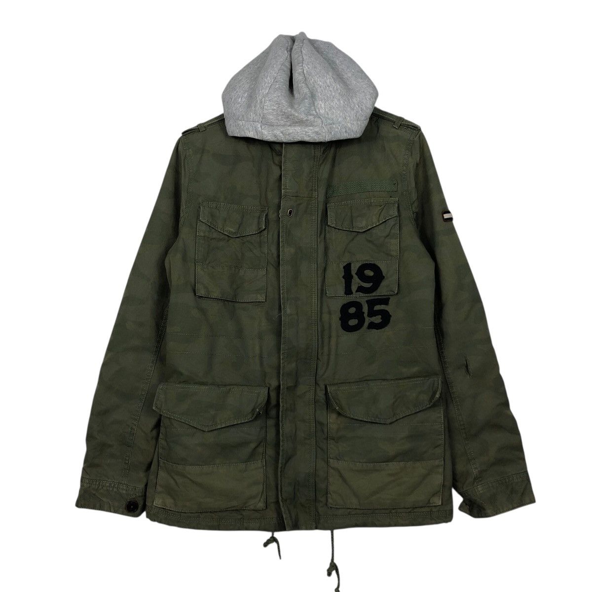 Japanese Brand Vintage Biker Streetwear Jacket Tommy Hilfiger Multi Pocket Size US M / EU 48-50 / 2 - 2 Thumbnail