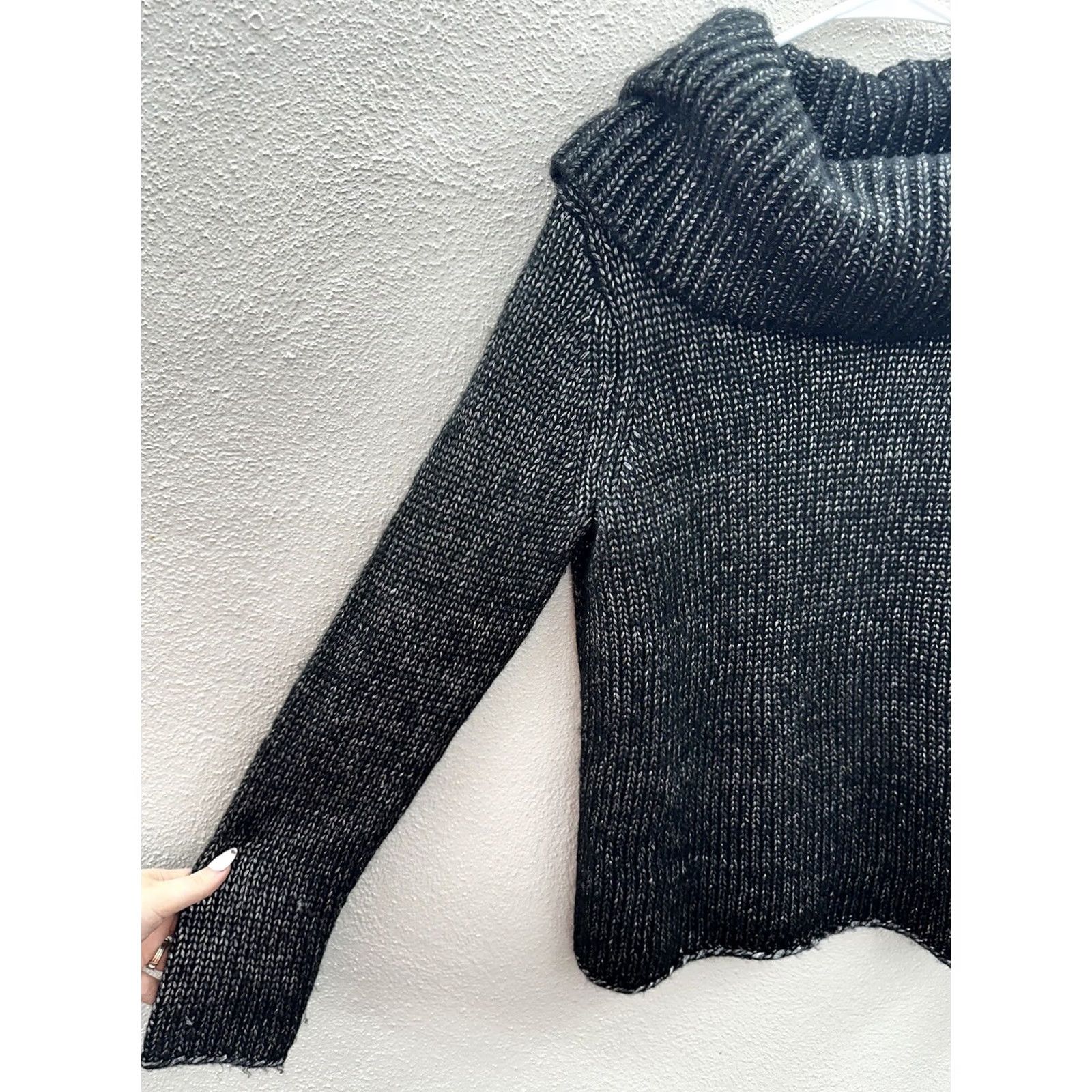 Vintage Bass Sweater Size Medium Gray Shimmer Long Sleeve Cowl Neck Womens Pullover Knit Casual Vintage: No Size M / US 6-8 / IT 42-44 - 2 Thumbnail
