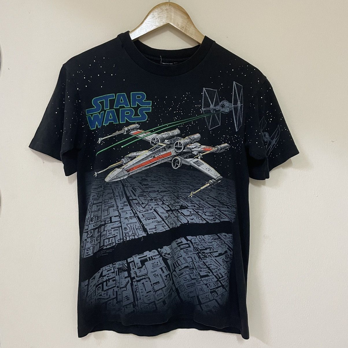 Vintage Vintage 1996 Star Wars tee. Collectible! Single stitch. Size US S / EU 44-46 / 1 - 2 Thumbnail