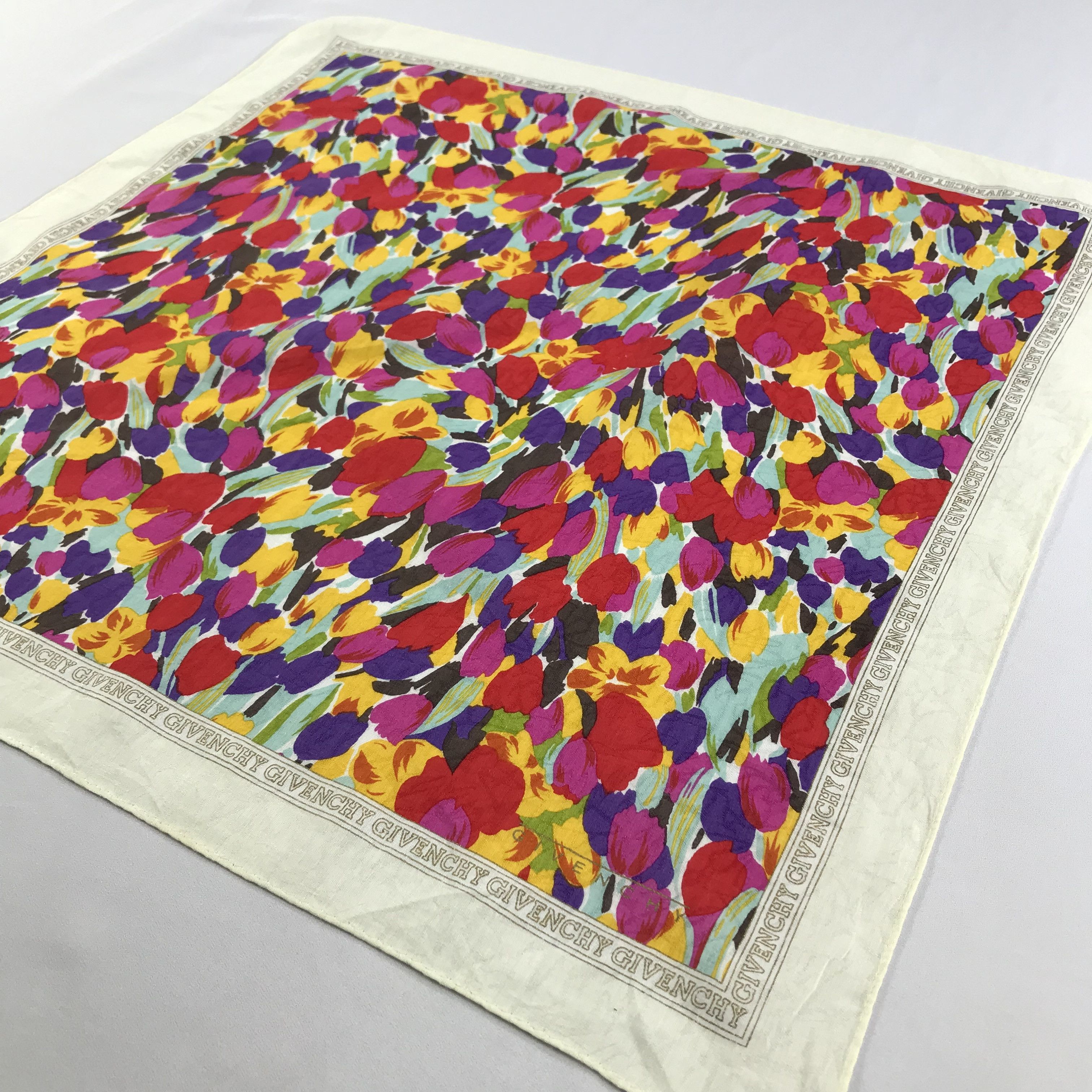 Vintage Vintage Givenchy Bandana / Handkerchief / Neckerchief -S2602 Size ONE SIZE - 2 Thumbnail