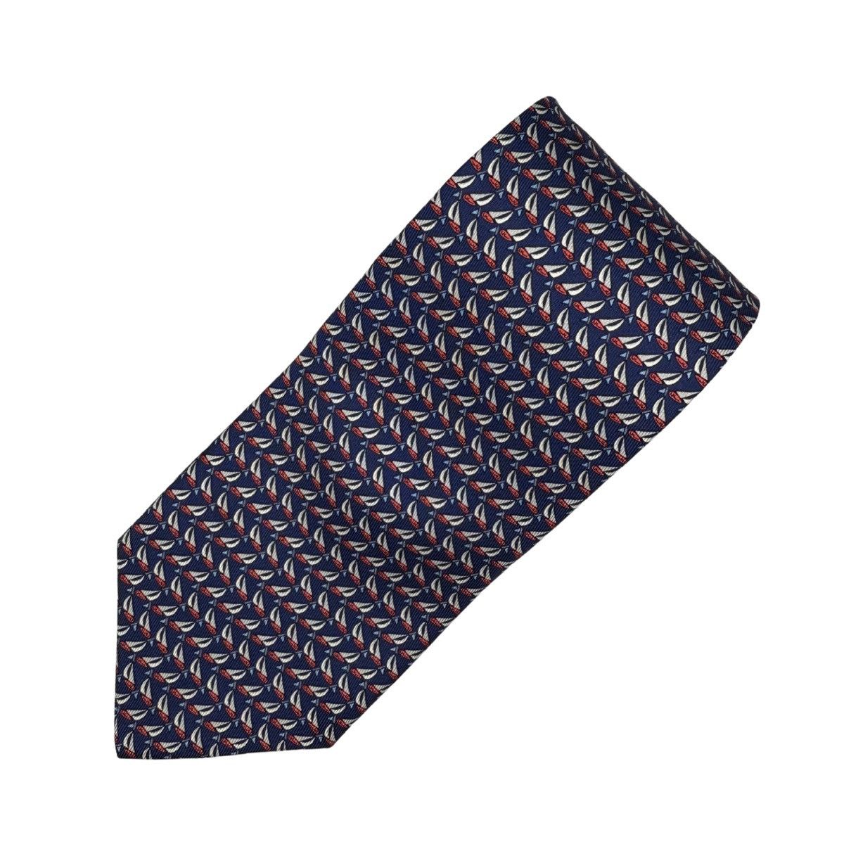 Salvatore Ferragamo Salvatore Ferragamo Silk Tie, Navy, Made in Italy, Like New Size ONE SIZE - 2 Thumbnail