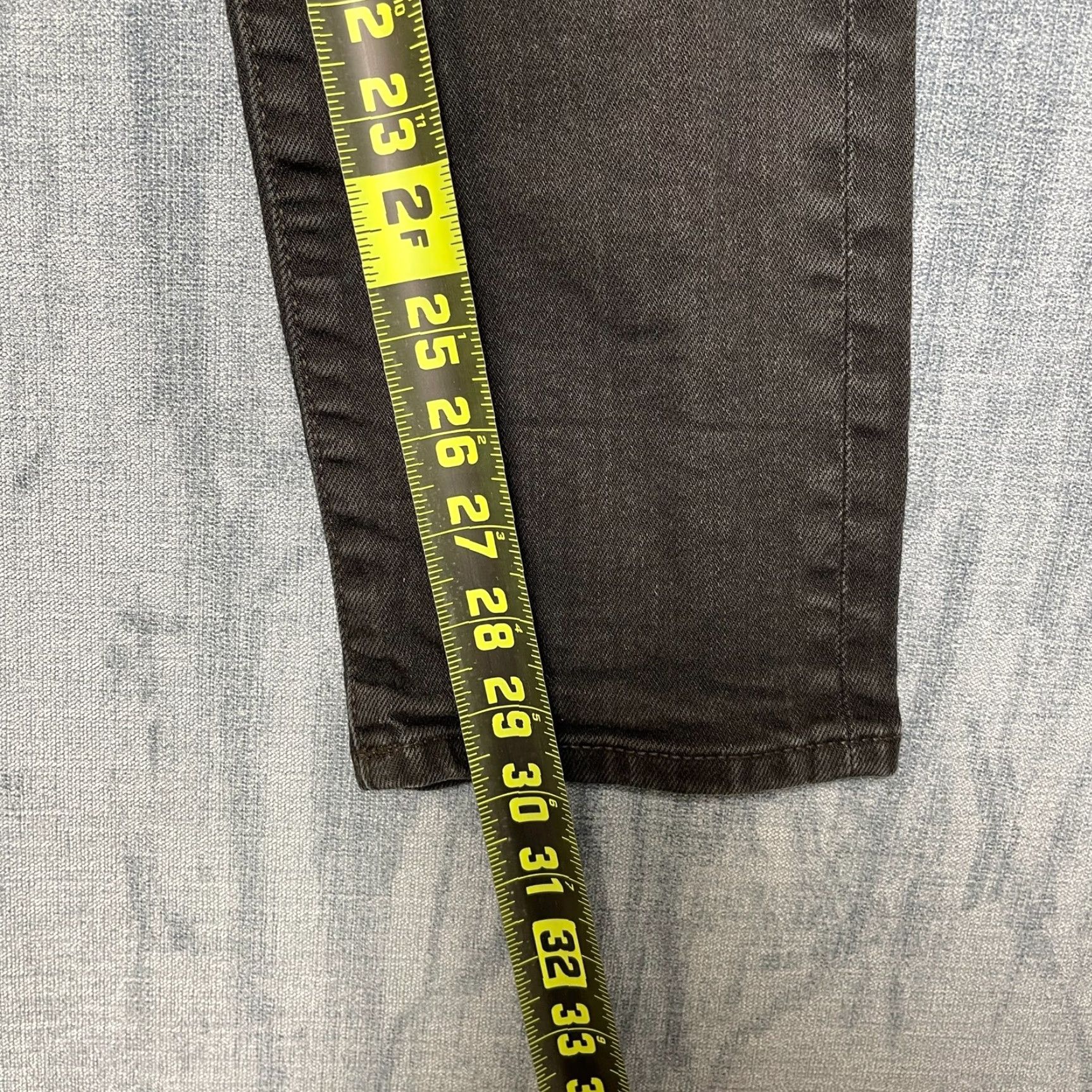 Uniqlo Uniqlo Jeans Mens 29x32 Black Denim Stretch Slim Straight Fit - 5-Pocket Cotton Spandex Raised Rise Mid Size US 29 - 7 Thumbnail