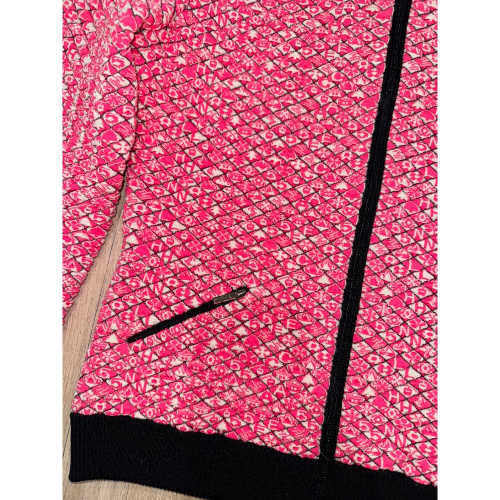 Chanel Chanel 19B Coco Neige Ski Pink Quilted Black Logo Wool Size XS / US 0-2 / IT 36-38 - 8 Thumbnail