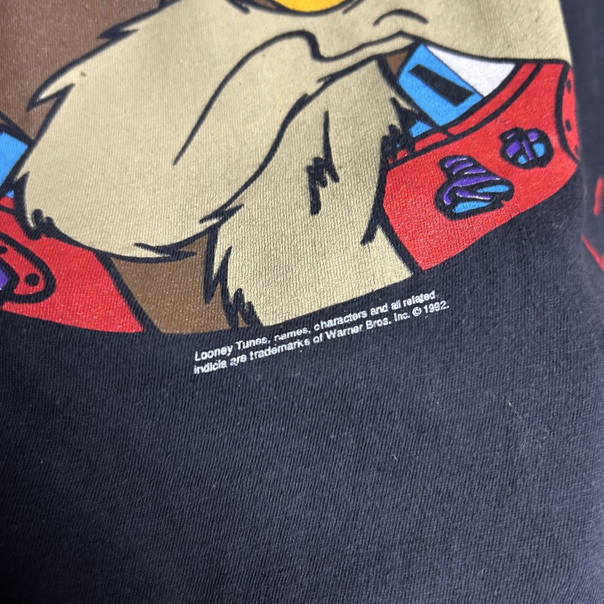 Warner Bros Vintage Looney Tunes Warner Bros 1992 Cartoon tee size L Size US L / EU 52-54 / 3 - 5 Thumbnail