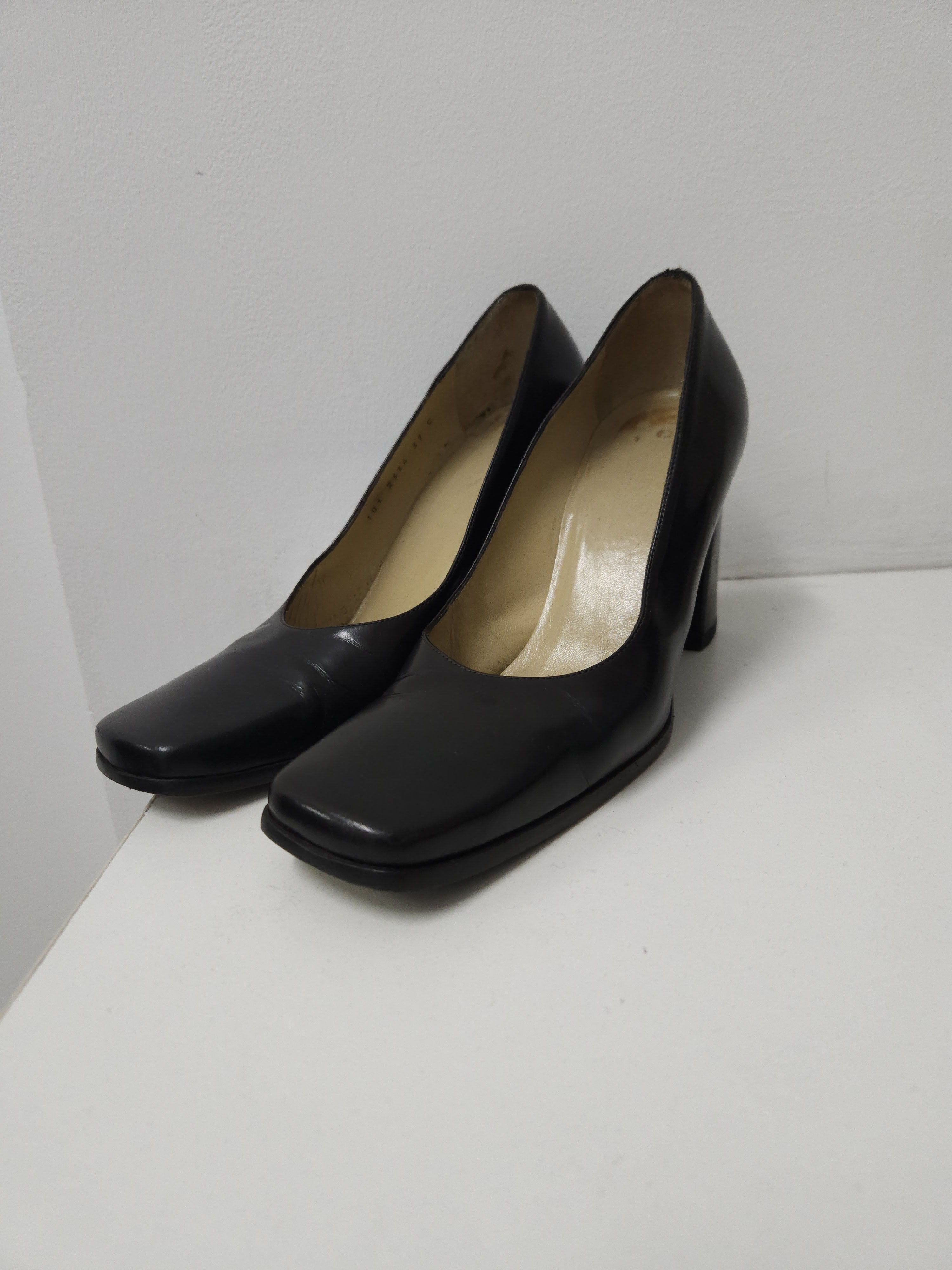 Gucci Archive Gucci square toe block heel pumps mules Size US 7 / IT 37 - 2 Thumbnail