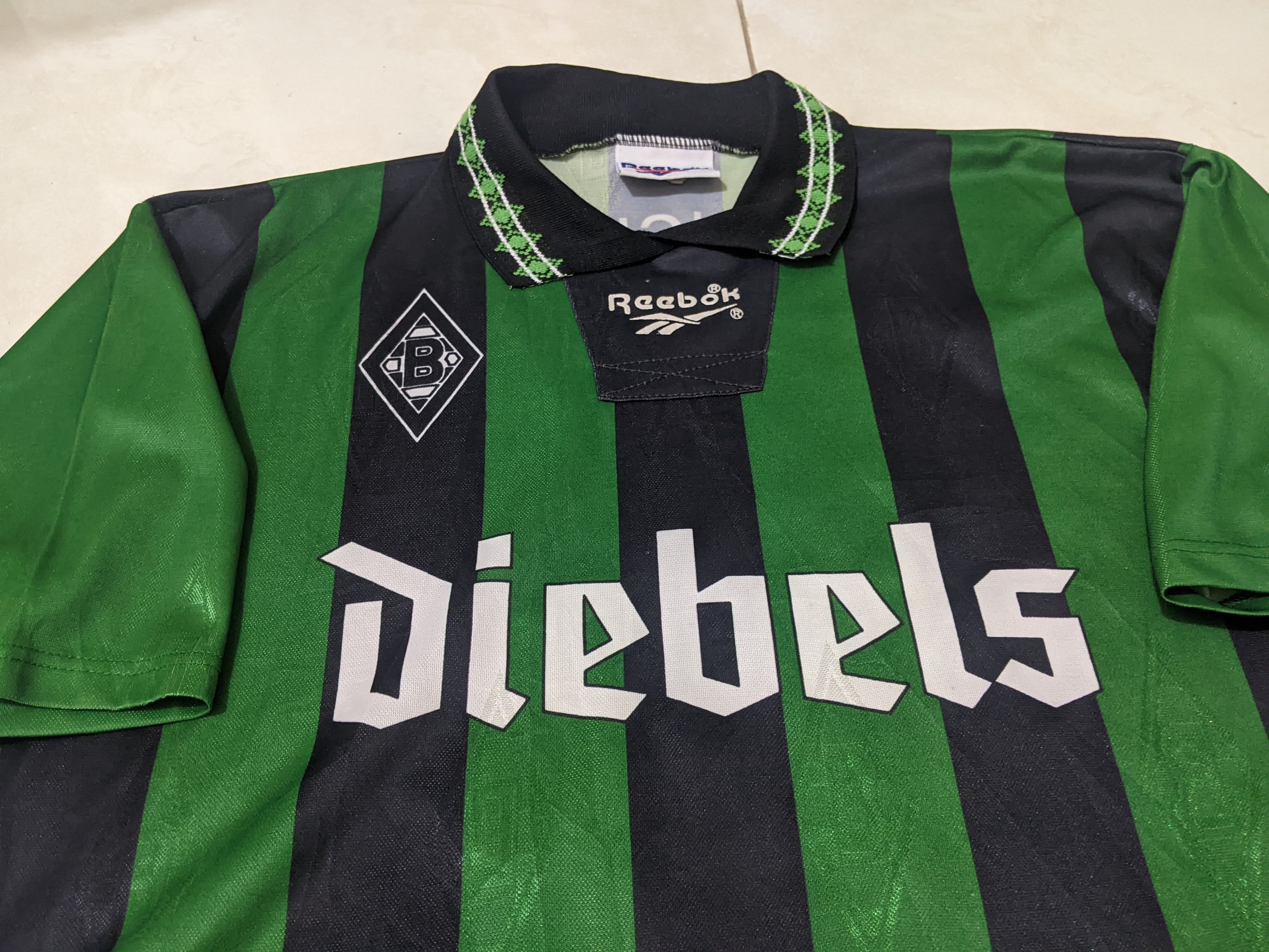 Reebok BORUSSIA MÖNCHENGLADBACH 1995-96 Effenberg football shirt Size US L / EU 52-54 / 3 - 3 Thumbnail
