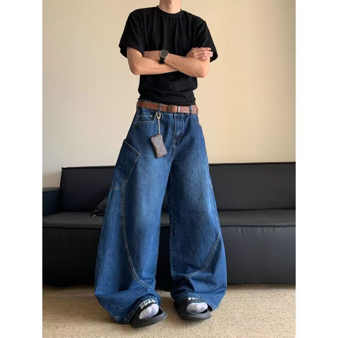 Vintage American Retro Loose-Fit Paneled Scythe-Cut Jeans Size US 32 / EU 48 - 1 Thumbnail