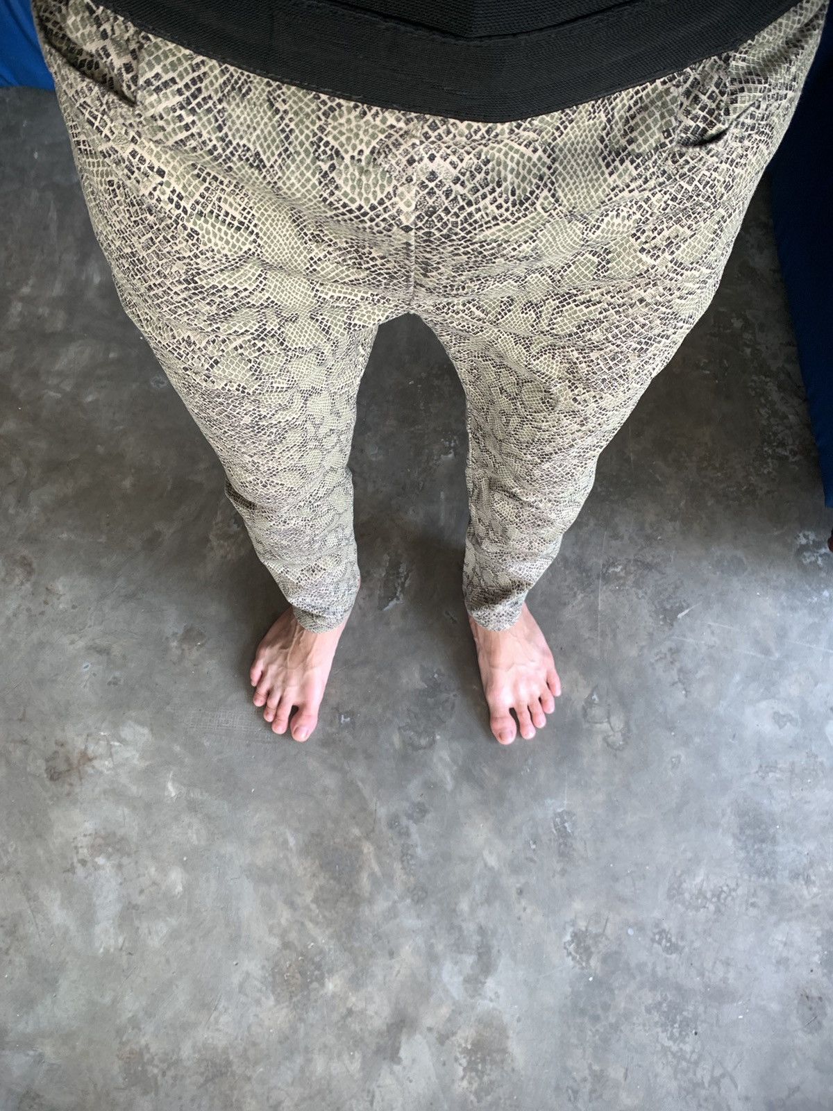 Yohji Yamamoto SNAKESKIN PYTHON LEGGINGS YOHJIYAMAMOTO IFSIXWASNINE STYLE Size US 30 / EU 46 - 3 Thumbnail