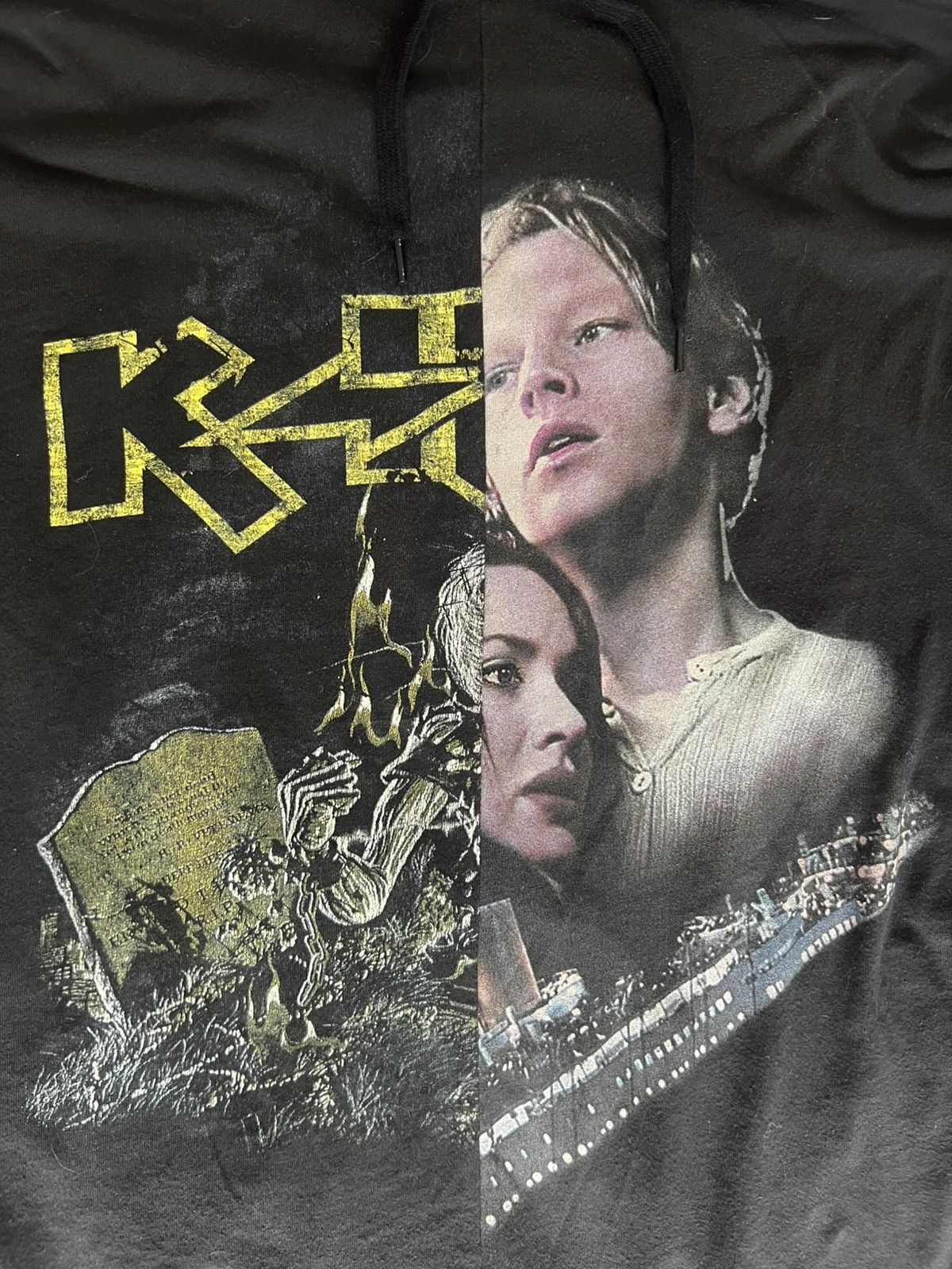 Vetements Vetements tytanic kiss split 2018 Size US S / EU 44-46 / 1 - 2 Thumbnail