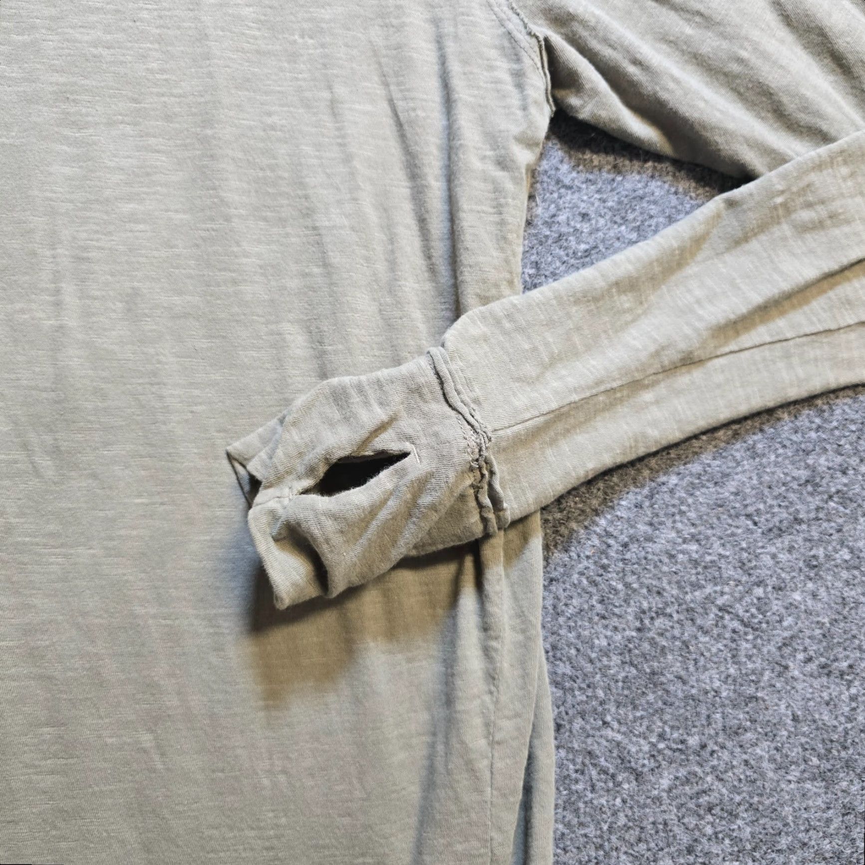 Free People Free People Top Womens Size M Green Round Neck Long Sleeve Basic Minimal Blouse Shirt Womens Regular Knit Cotton Vintage No N/A Size M / US 6-8 / IT 42-44 - 4 Thumbnail