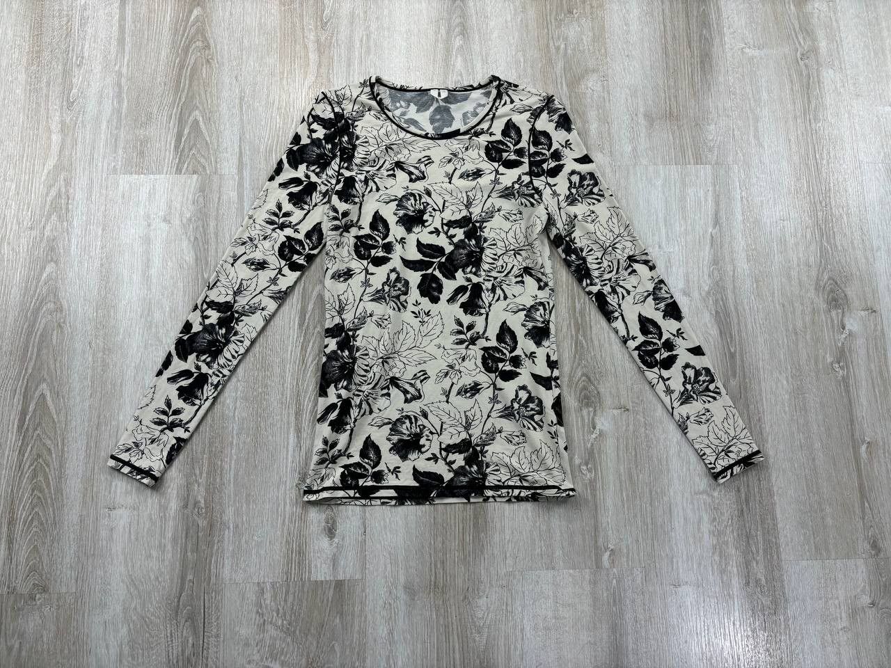 Arket × Japanese Brand Womens long sleeve Arket Size M Size M / US 6-8 / IT 42-44 - 1 Thumbnail
