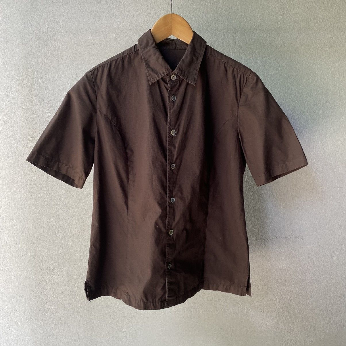 Sunao Kuwahara I.S. Sunao Kuwahara Brown Short Sleeve Button-Up Shirt Size M / US 6-8 / IT 42-44 - 1 Thumbnail