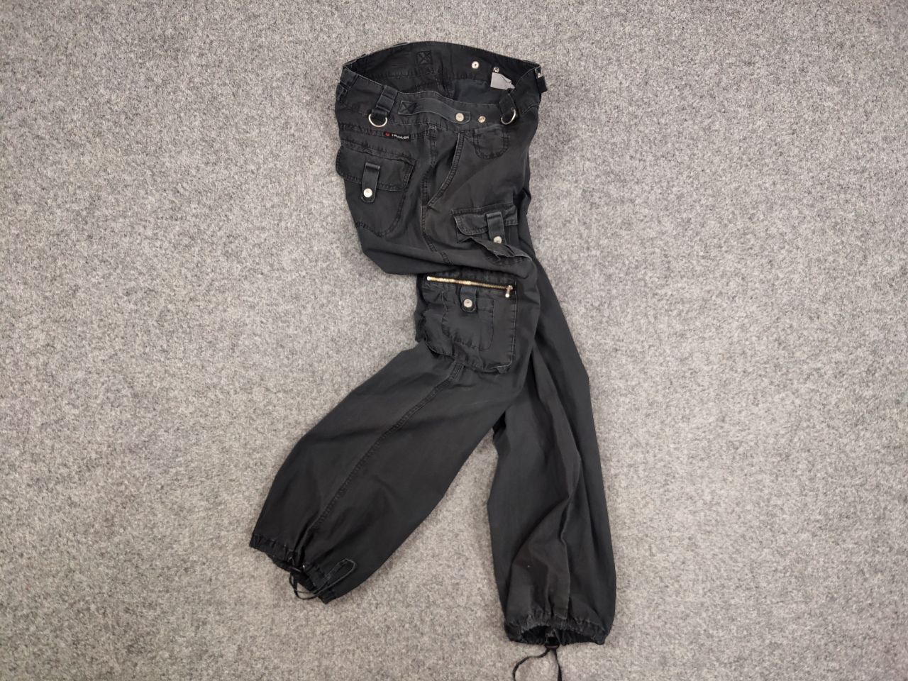 Japanese Brand Vintage 90's Japan Style Parachute Black Faded Cargo Pants Size US 30 / EU 46 - 8 Thumbnail