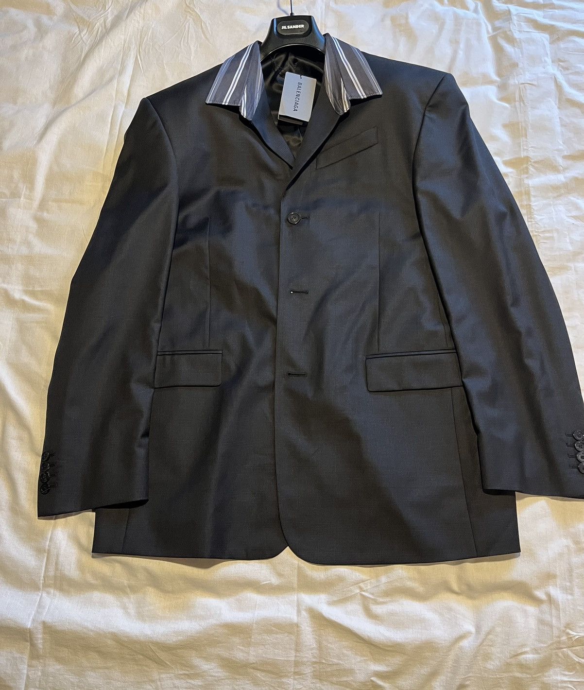 Balenciaga Balenciaga shirt collar oversized blazer. Size US M / EU 48-50 / 2 - 1 Thumbnail