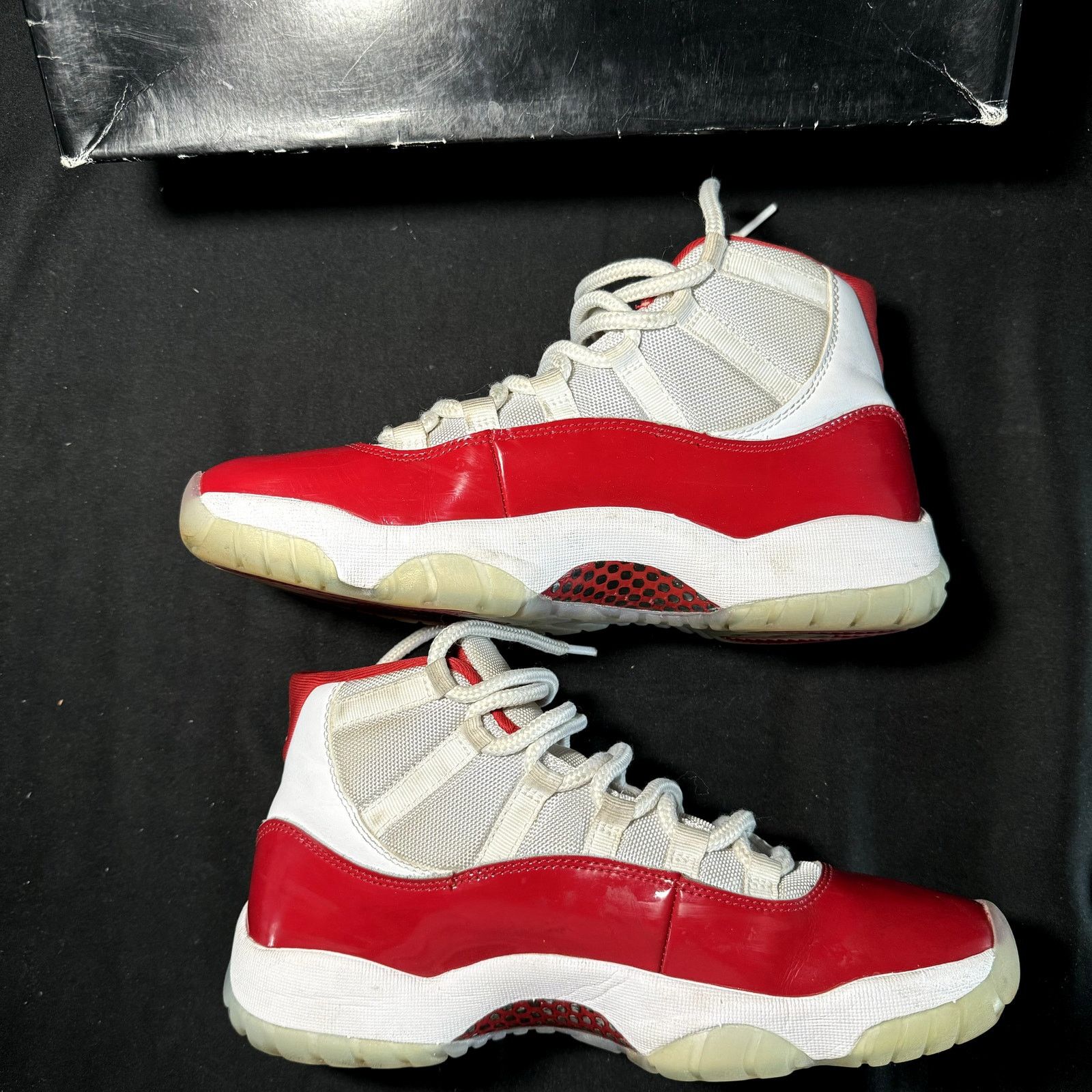 Jordan Brand × Nike Size 9 - Nike Air Jordan 11 Retro Cherry 2022 Men's Shoes Size US 9 / EU 42 - 2 Thumbnail