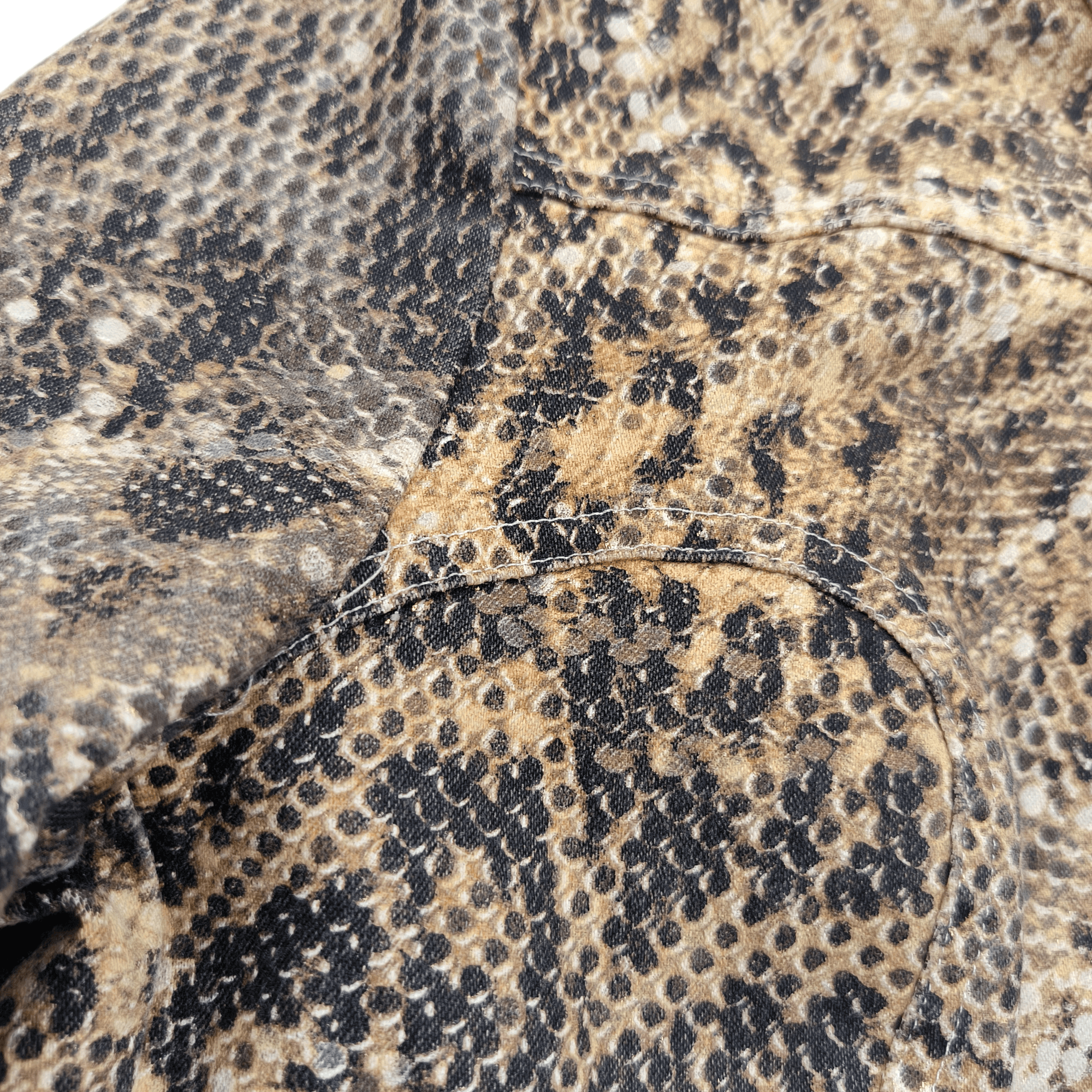 Roberto Cavalli Rare Vintage Roberto Cavalli Snake Pattern Biker Jacket Size XL / US 12-14 / IT 48-50 - 10 Thumbnail