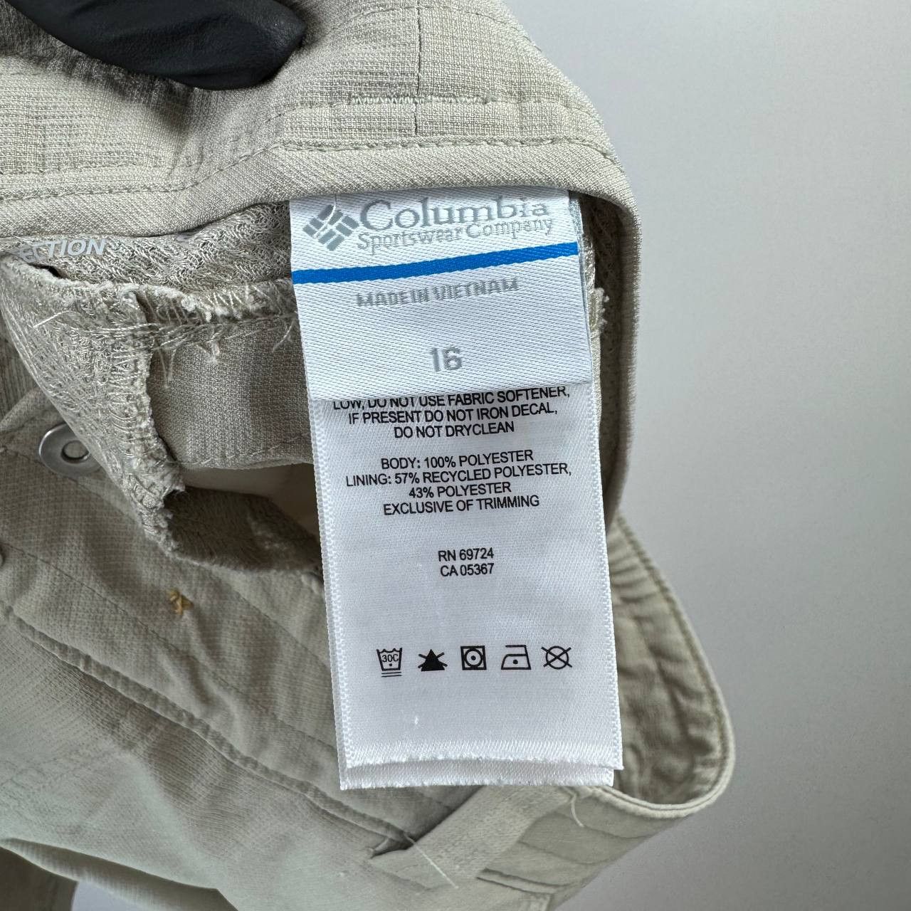 Columbia Columbia Womens Hiking Shorts Beige Outdoor Lightweight Sz L Size 38" / US 16 / IT 52 - 5 Thumbnail