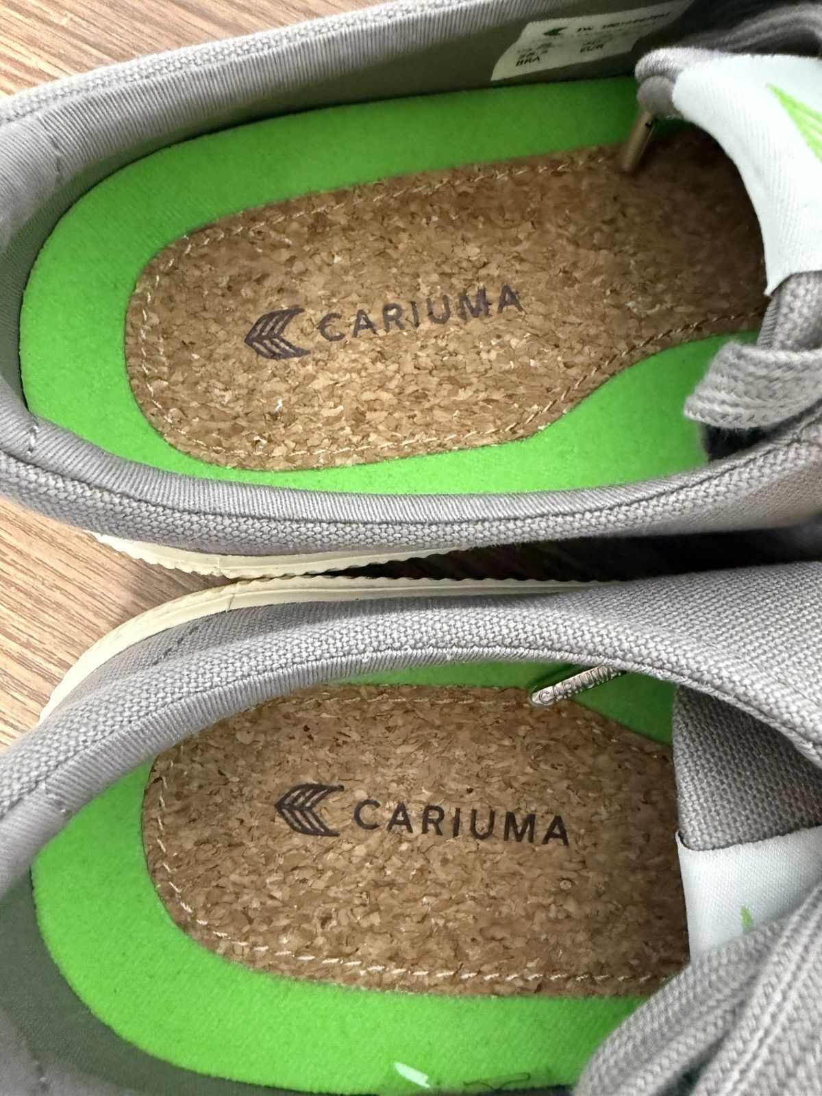 Other Cariuma Unisex Grey Organic Cotton Canvas Neon Sneakers Size US 9.5 / IT 39.5 - 9 Thumbnail
