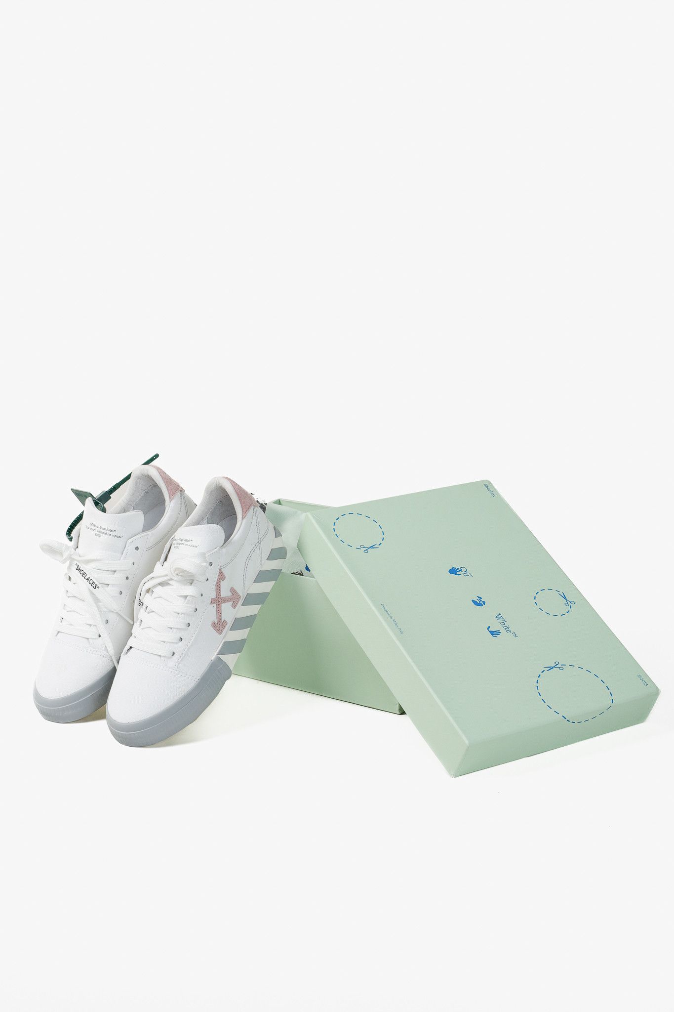 Off-White OFF-WHITE Low Vulcanized Canvas Low-Top Sneakers Size US 8.5 / IT 38.5 - 16 Thumbnail