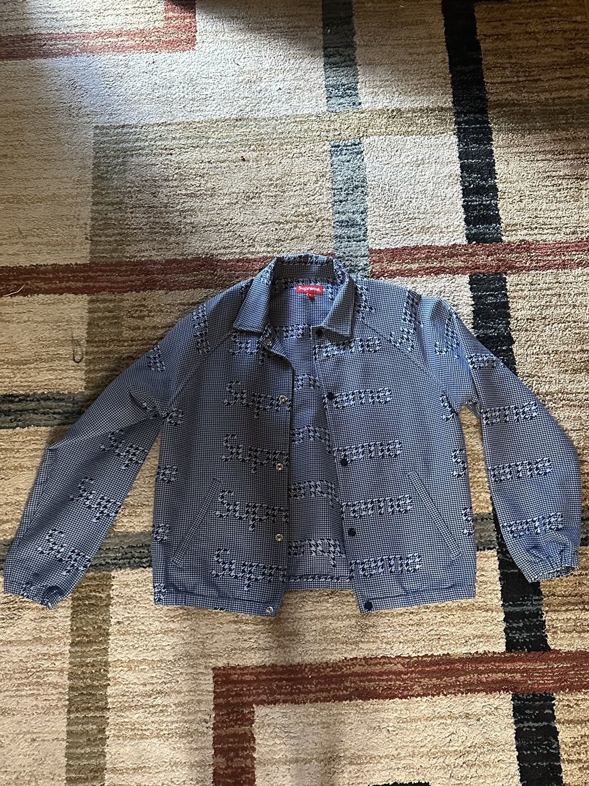 Supreme Supreme Houndstooth Logos Snap Front Jacket Size US M / EU 48-50 / 2 - 1 Thumbnail