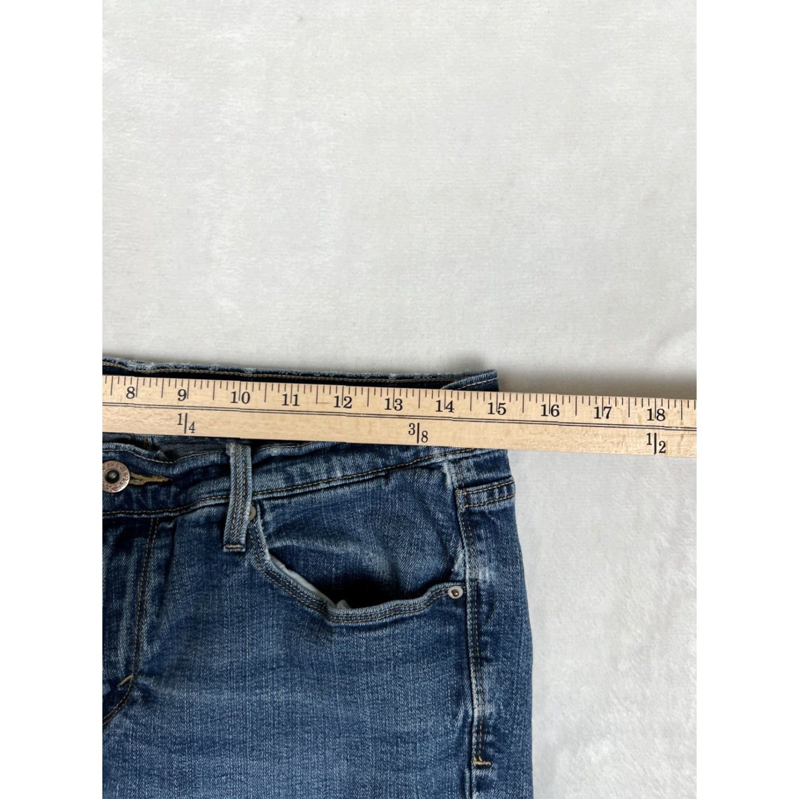 Levi's Levi's 515 Bootcut Jeans Women's 10 Blue Medium Wash Mid Rise Denim 30x30 Zip Button Pockets Size 32" / US 10 / IT 46 - 4 Thumbnail