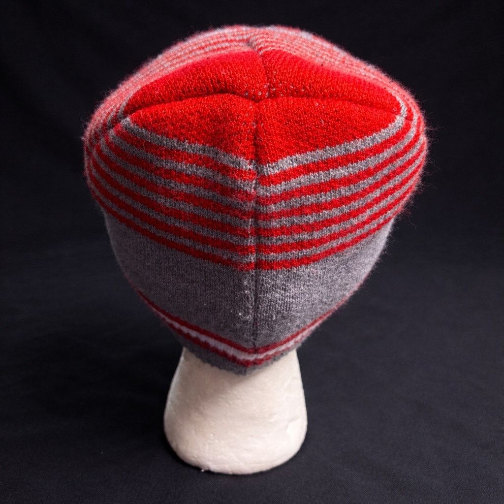 Disney Red Stripe The Lion King Beanie Size ONE SIZE - 8 Thumbnail