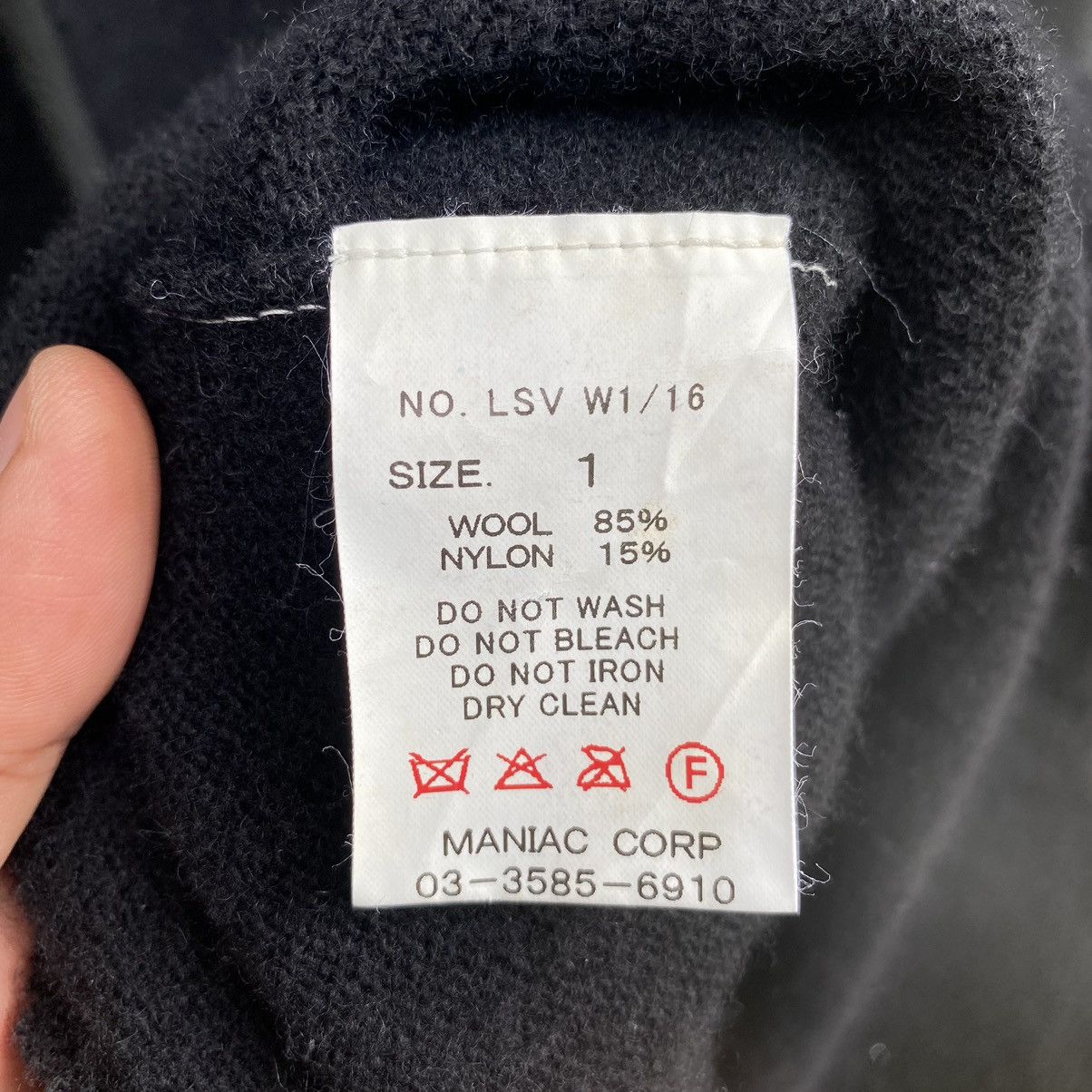 Le Grande Bleu (L.G.B.) If Six Was Nine Le Grande Bleu L.G.B. ERD GRUNGE GRAIL Size S / US 4 / IT 40 - 5 Thumbnail