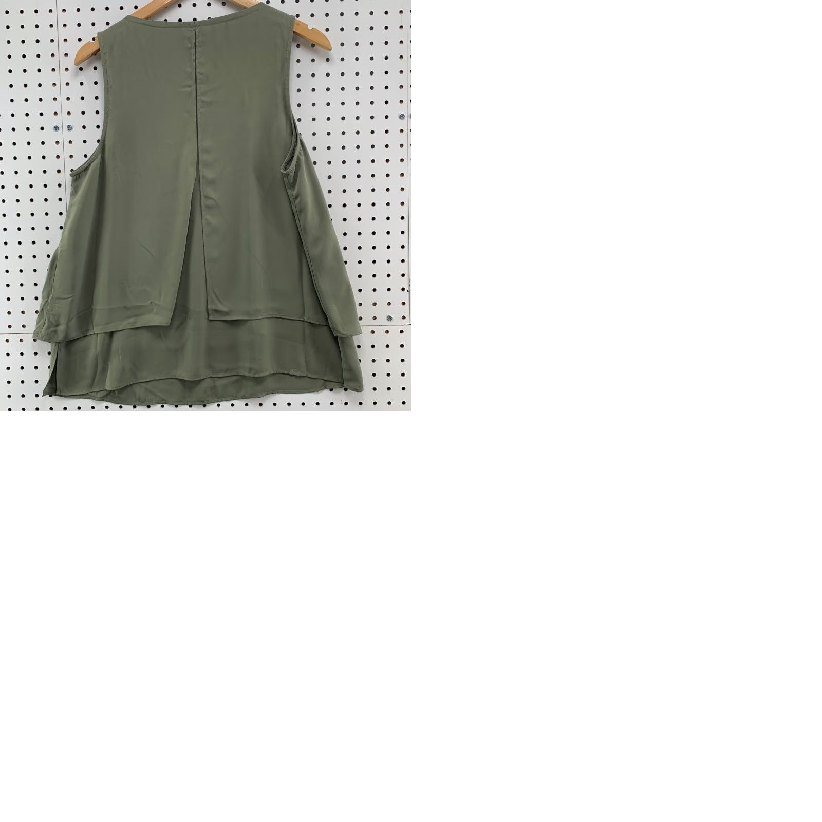 Juicy Couture Juicy Couture Womens Top Sleeveless Large Olive Green Layered Ruffle Embellished Size L / US 10 / IT 46 - 9 Thumbnail