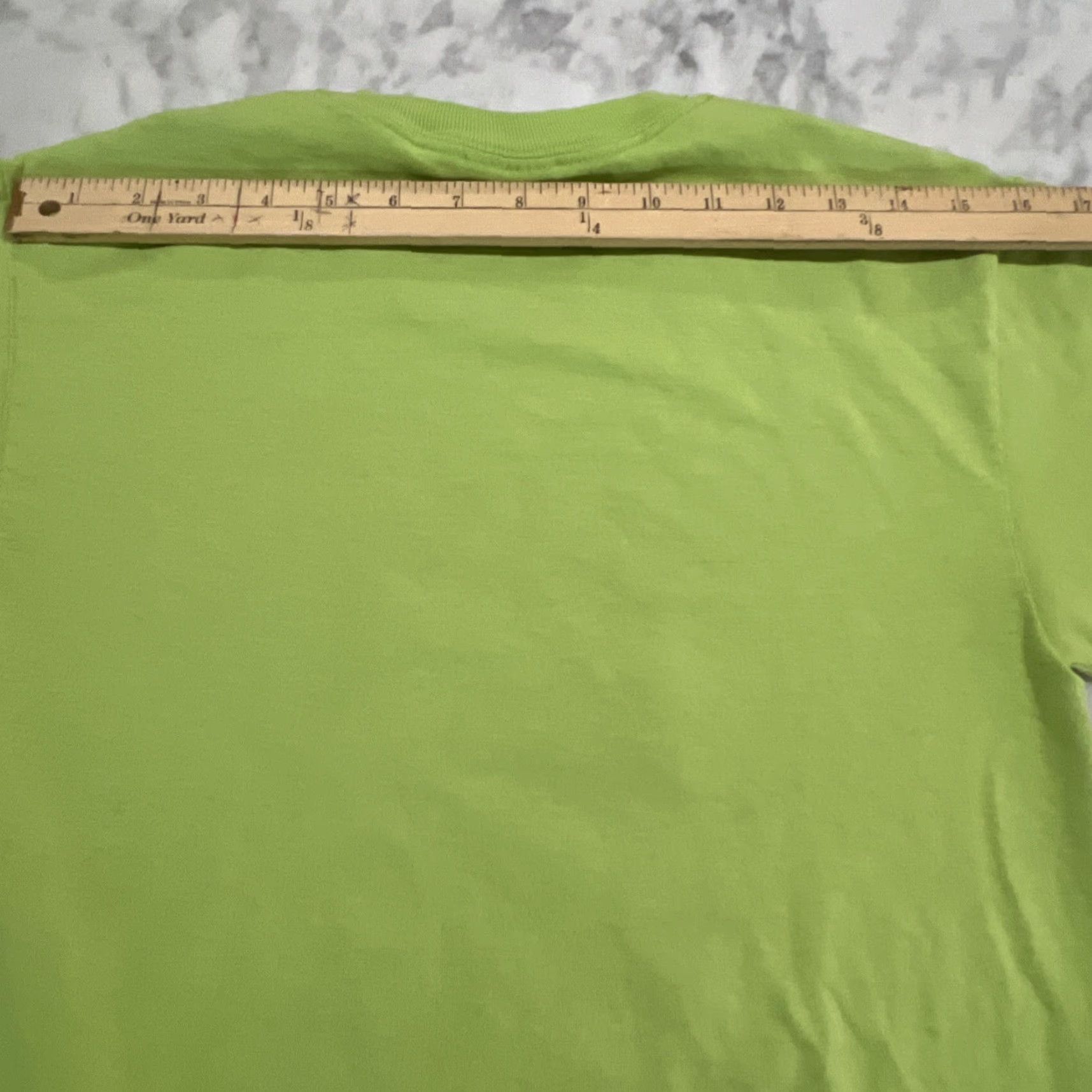 Hanes VINTAGE Hanes Cougars T Shirt Size S Green Logo Men's Short Sleeve Crew Neck Graphic Print - Light stain lower front Size US S / EU 44-46 / 1 - 5 Thumbnail