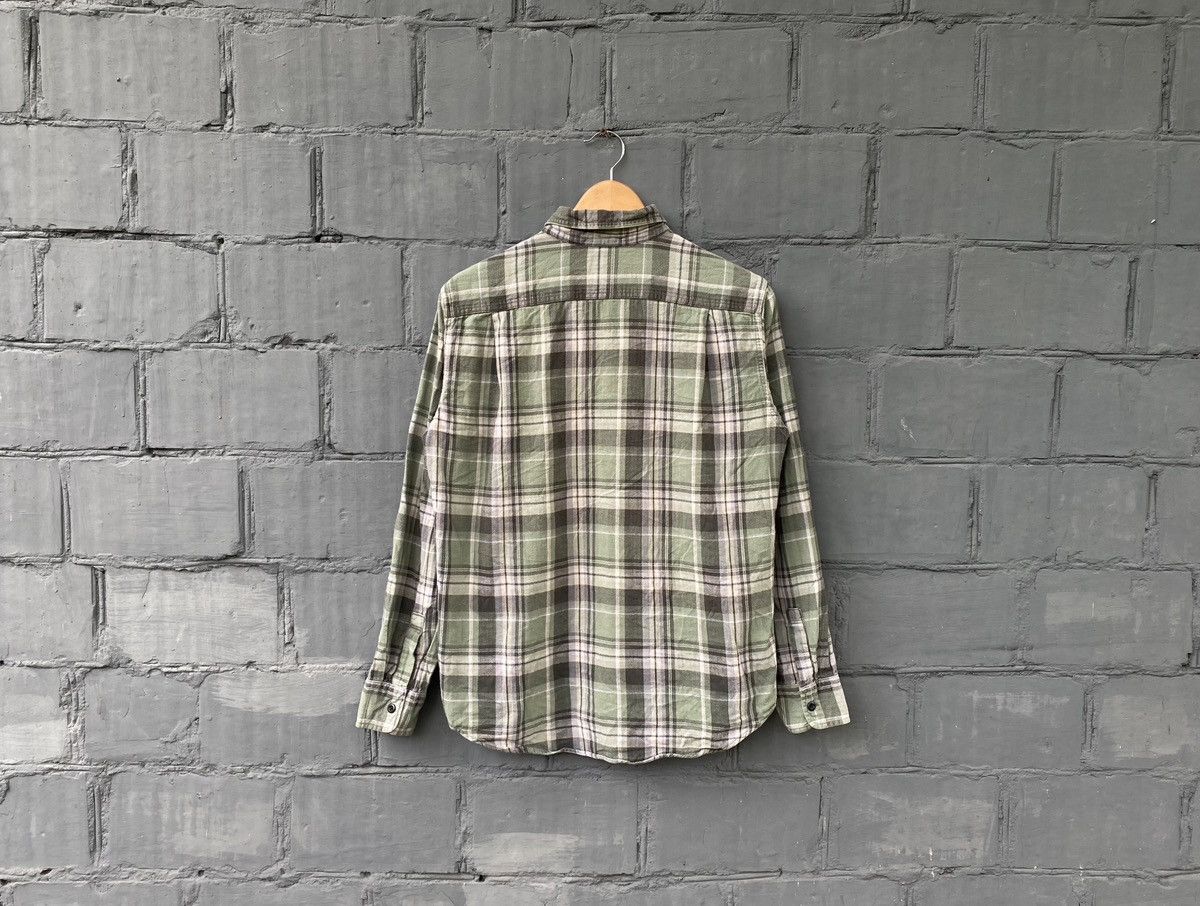 Uniqlo Uniqlo Flannel Country Plaid Multicolor Khaki Shirt Size US M / EU 48-50 / 2 - 2 Thumbnail