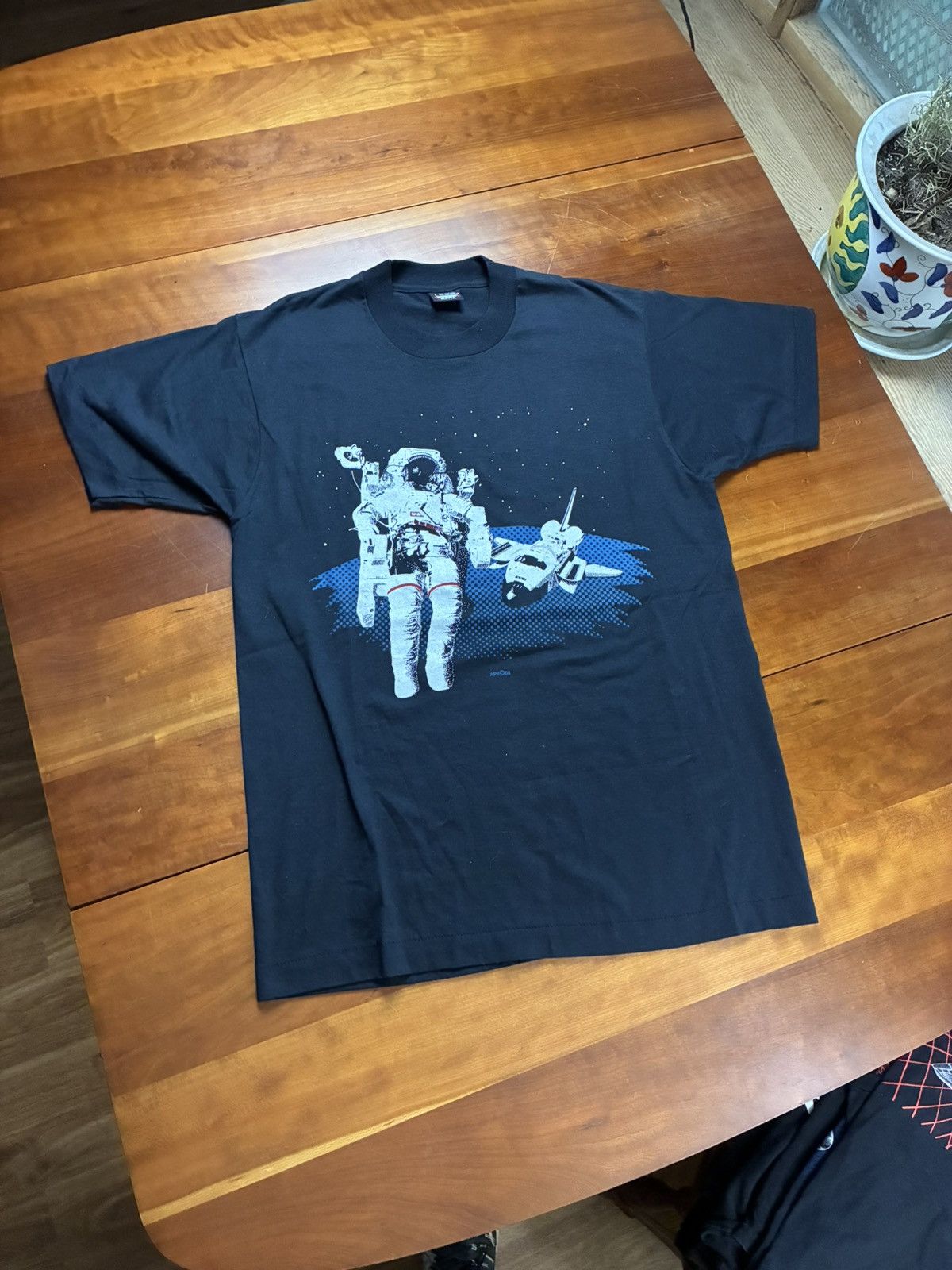 Vintage Vintage 80s Nasa space shuttle tee Size US L / EU 52-54 / 3 - 2 Thumbnail