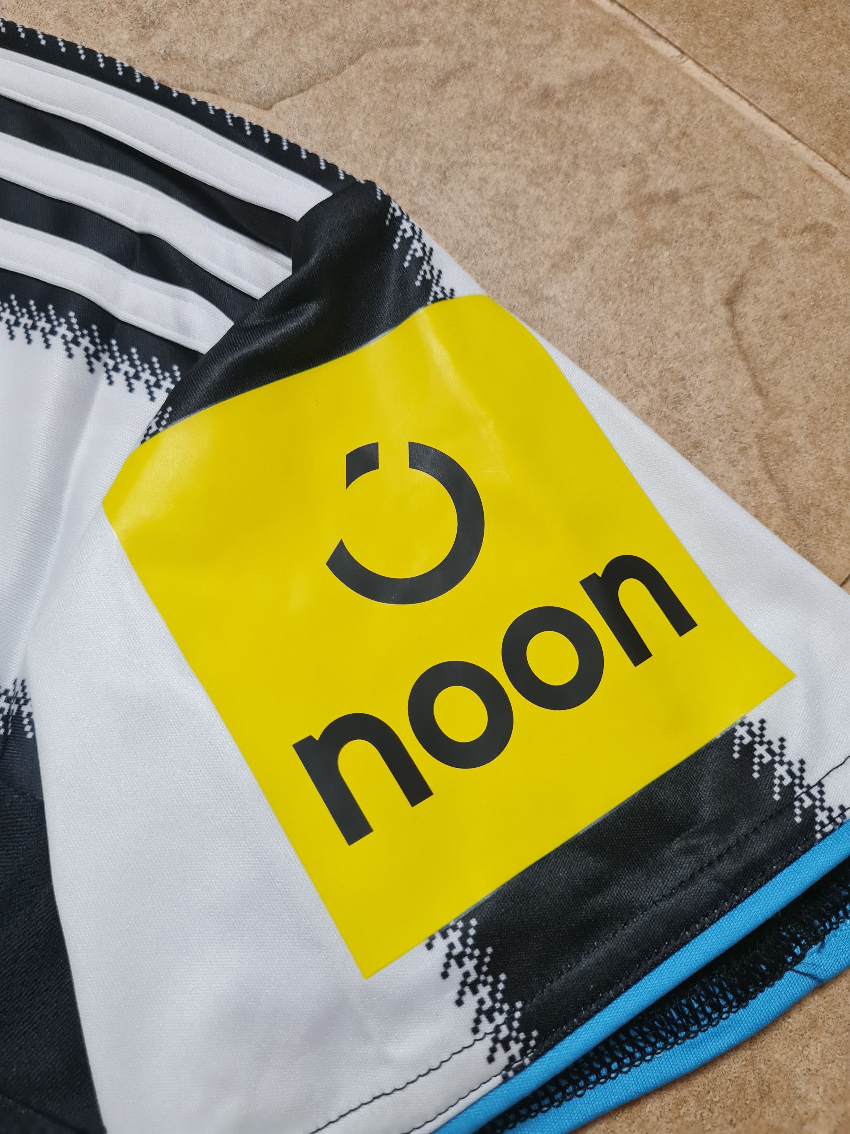 Adidas Adidas Newcastle United 24/25 Home Jersey Sela Noon JI 7382 Size US L / EU 52-54 / 3 - 9 Thumbnail