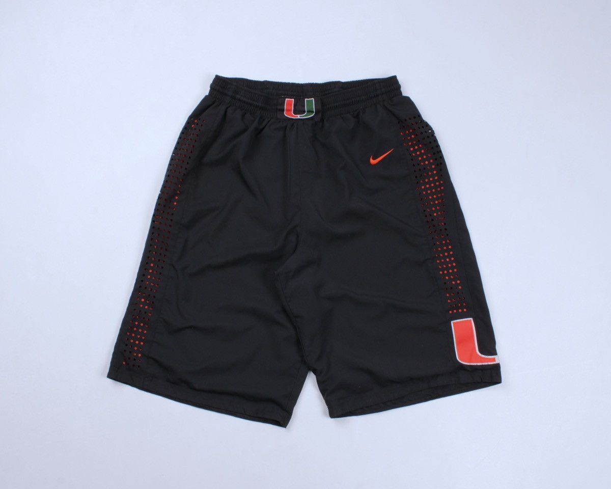 Nike × Vintage NIKE Vintage University ofMiami Hurricanes Basketball Shorts Size US 32 / EU 48 - 2 Thumbnail