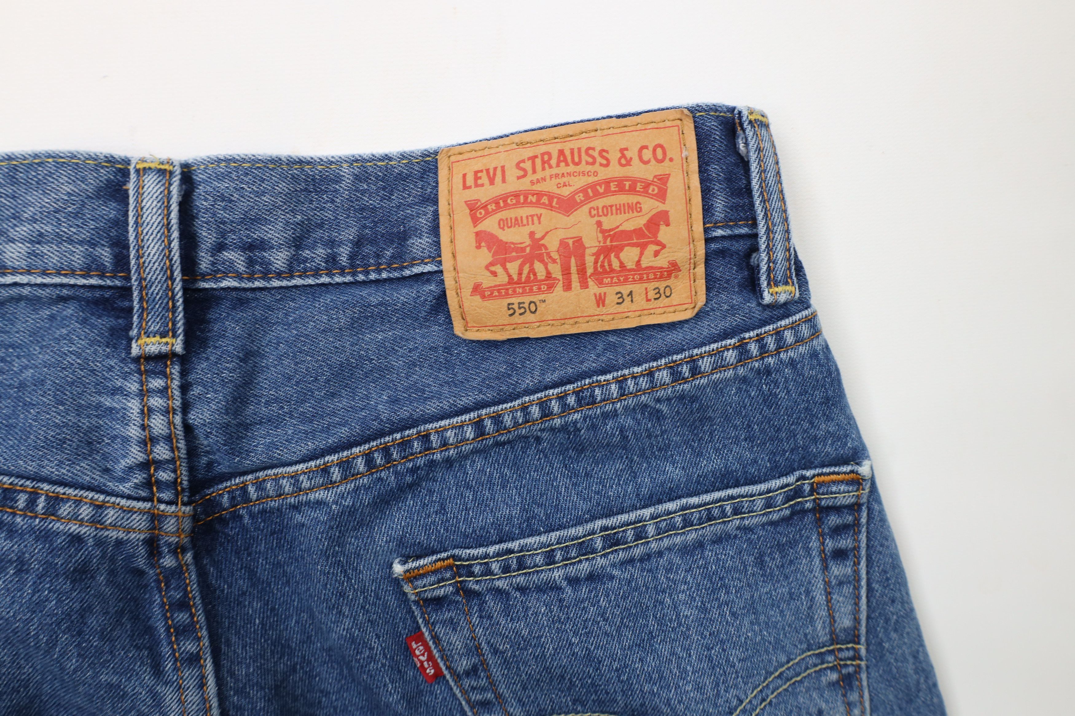 Levi's × Vintage Vintage Y2K Levis 550 Relaxed Baggy Fit Denim Jeans Blue Size US 31 - 14 Thumbnail