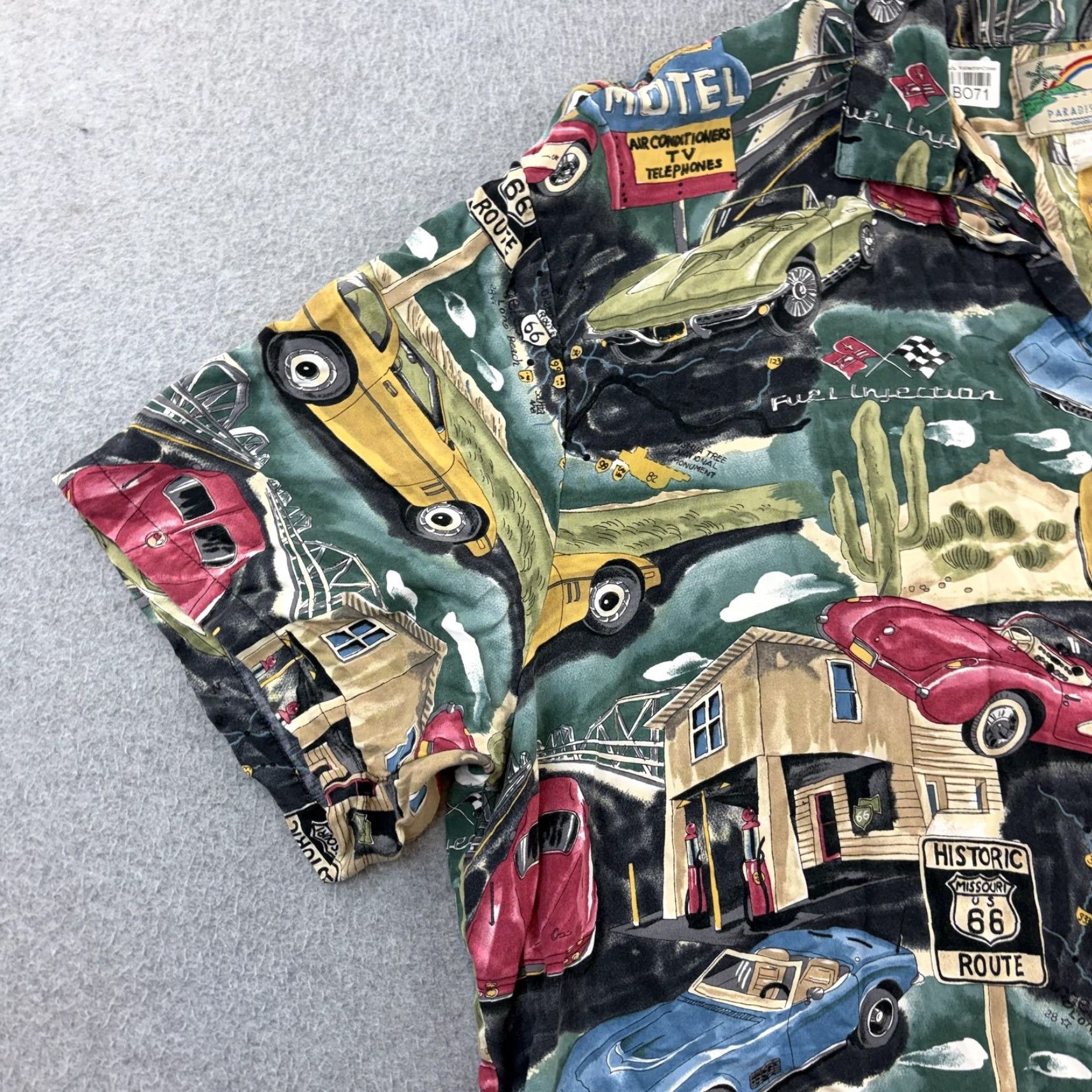 Paradise Found Paradise Found Shirt Mens 2XL Route 66 Cars Hawaiian Camp Rayon Button Front Size US XXL / EU 58 / 5 - 6 Thumbnail