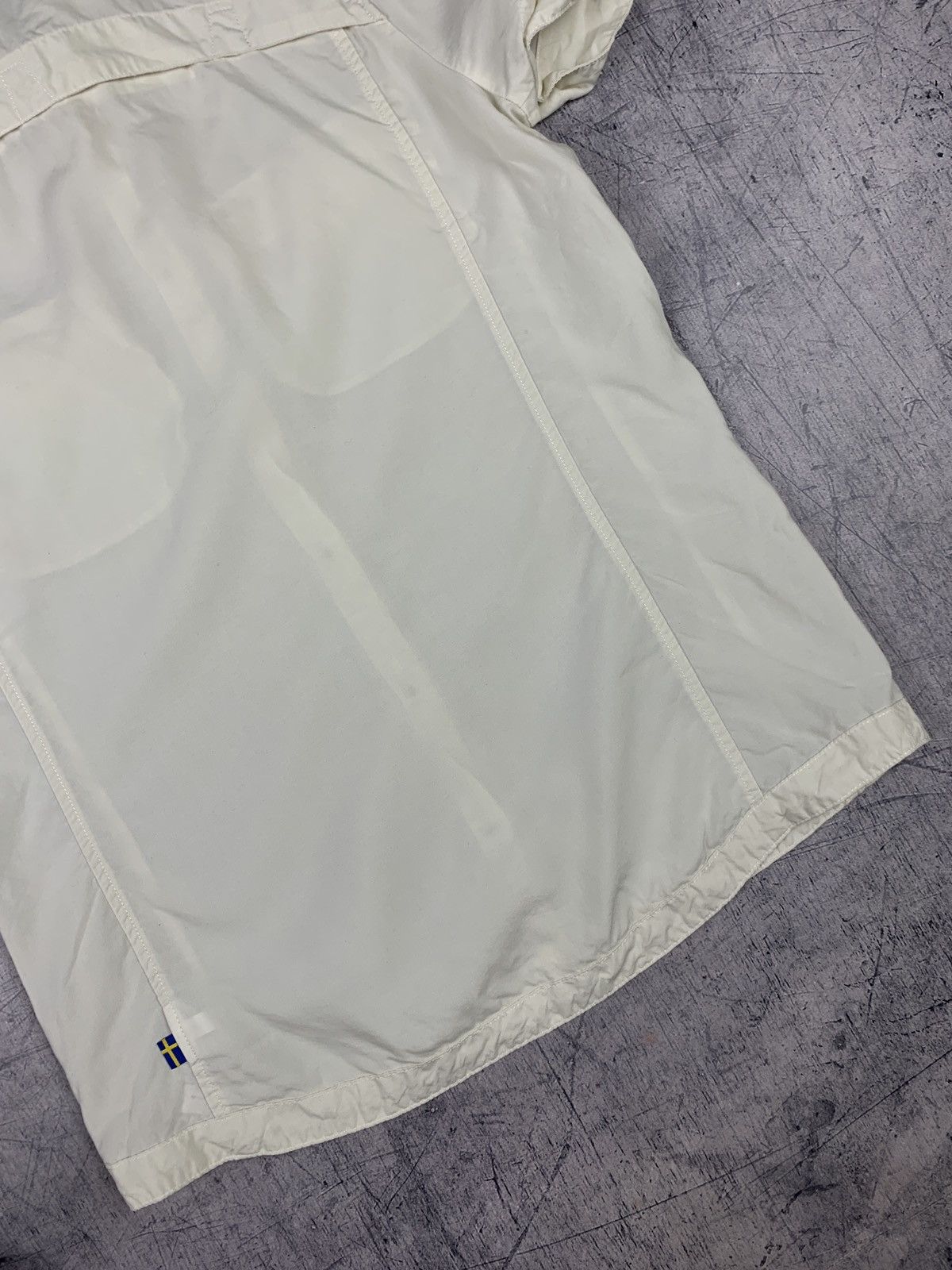 Fjallraven Fjallraven Shirt Short Sleeve Size XS White Outdoor Gorpcore Size XS / US 0-2 / IT 36-38 - 10 Thumbnail
