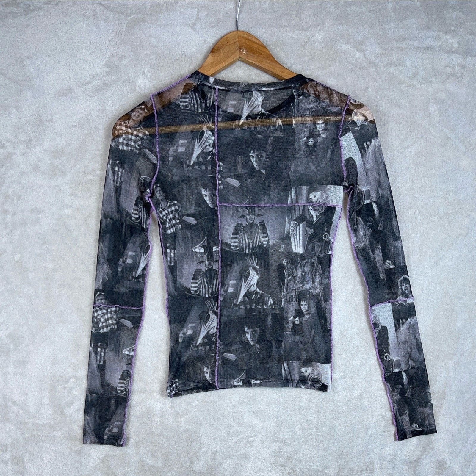 Pull & Bear Pull & Bear X Beetlejuice Semi Sheer Mesh Open Weave Top Sml Size S / US 4 / IT 40 - 3 Thumbnail