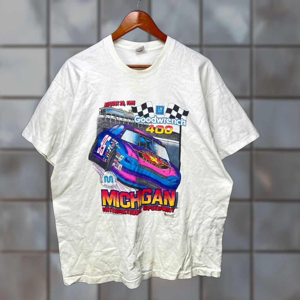 NASCAR VINTAGE NASCAR 90s Michigan Winston Cup T-Shirt 2XL White Men Shirt, 2XL, Vintage, 90s, Mens Size US XXL / EU 58 / 5 - 1 Thumbnail