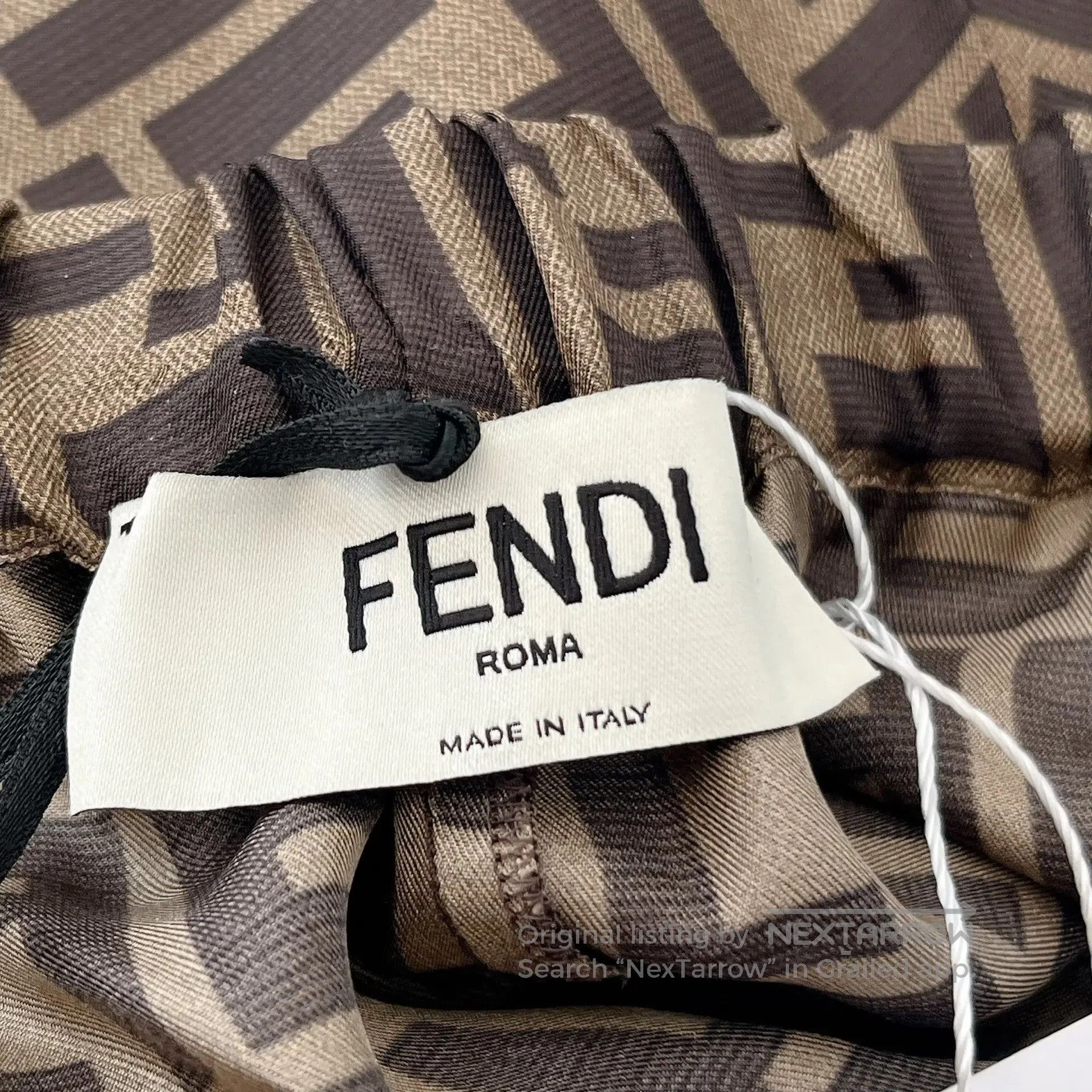 Fendi Fendi Monogram Silk Shorts. Size 37" - 7 Thumbnail