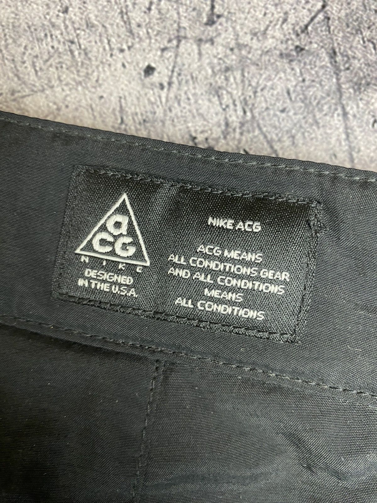 Nike Vintage Nike ACG Cargo Pants Outdoor Life Size 28 Size US 28 / EU 44 - 16 Thumbnail
