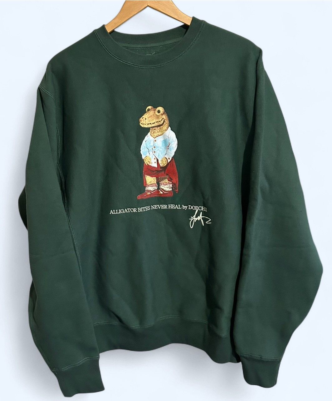 Vintage Doechii “Alligator Bites Never Heal” Sweatshirt size Large Size US L / EU 52-54 / 3 - 1 Thumbnail