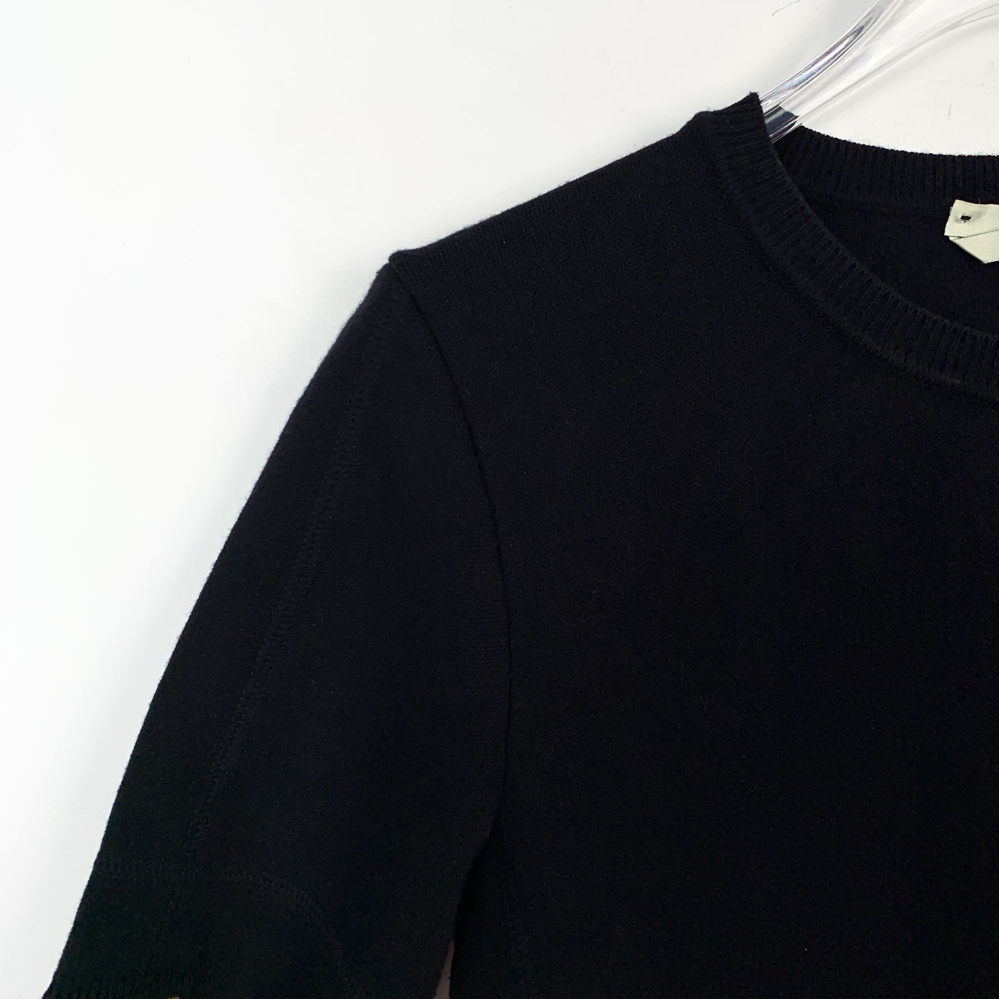 Fendi Fendi Black Logo Letter Round Neck Knit T-Shirt (Size XS) Size US XS / EU 42 / 0 - 6 Thumbnail