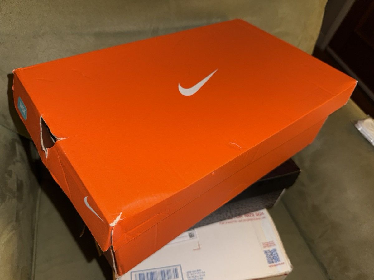 Nike Nike Revolution 8 Wide sz14 New in OG Box! White/Crimson Red Size US 14 / EU 47 - 3 Thumbnail