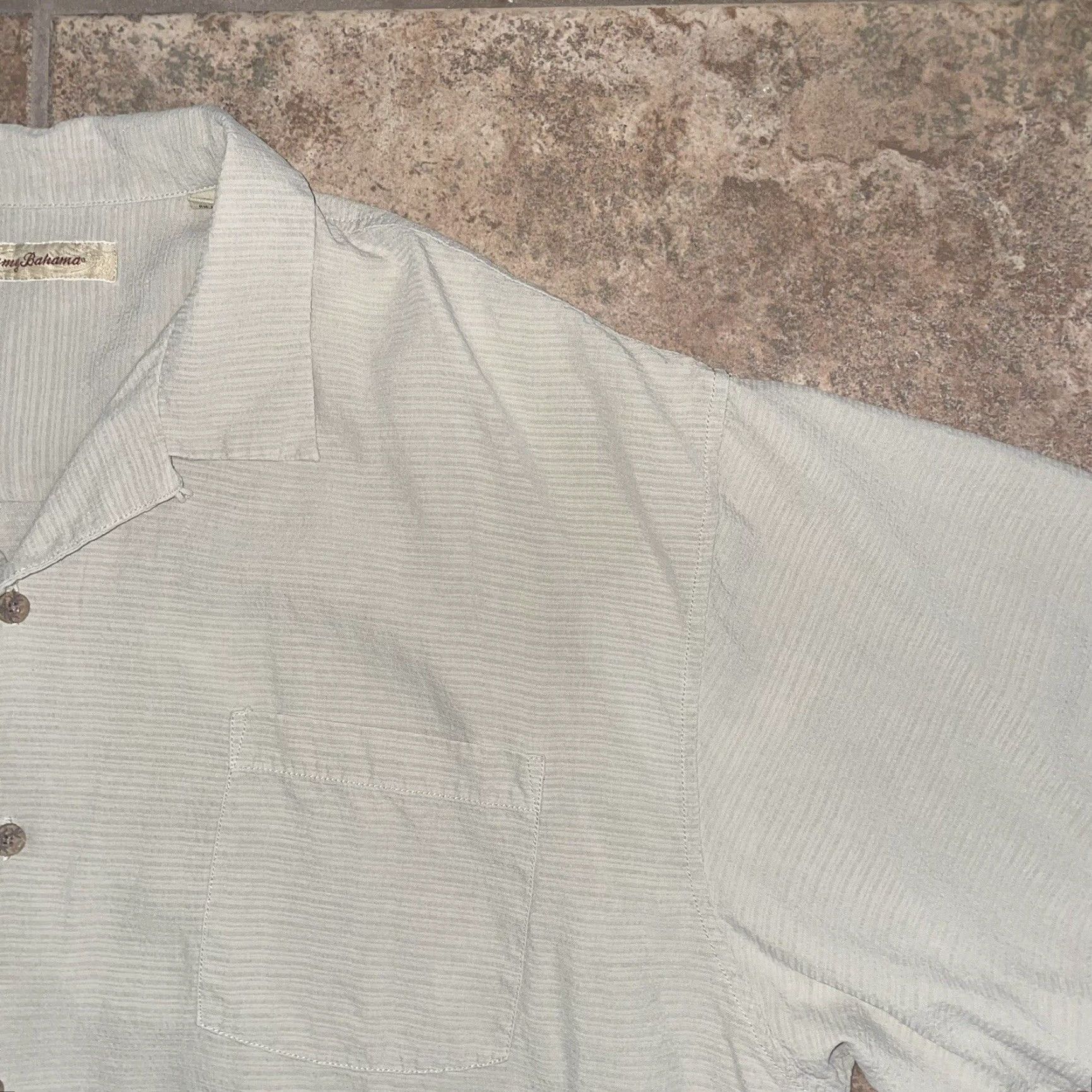 Tommy Bahama Tommy Bahama Pocket Shirt Mens 2XL Short Sleeve 100% Silk Gray Aloha Style Size US XXL / EU 58 / 5 - 2 Thumbnail