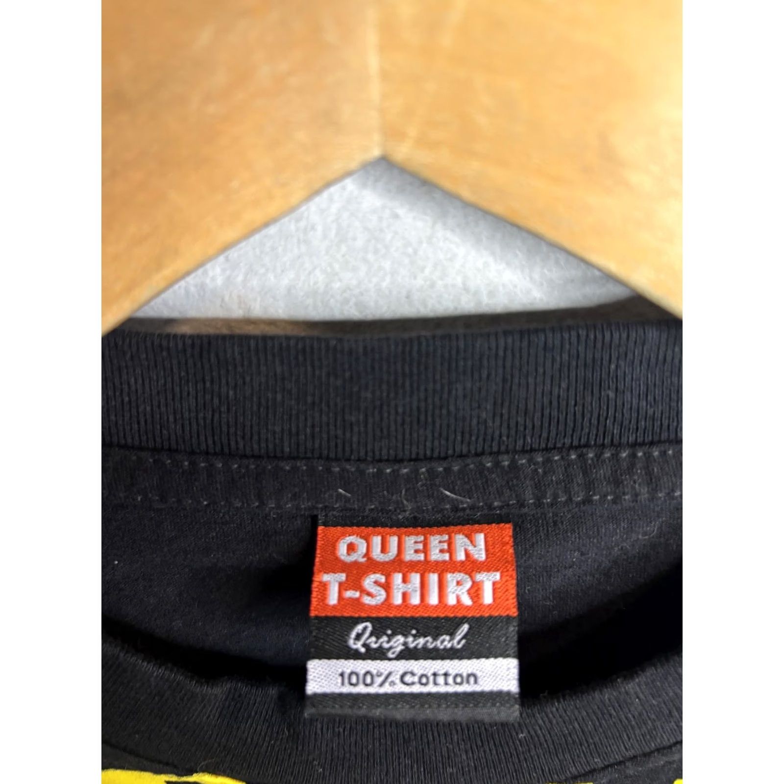 Vintage Nirvana Shirt Mens Large Black All Over Nevermind Graphic Tee Queen T-Shirt Size US L / EU 52-54 / 3 - 3 Thumbnail