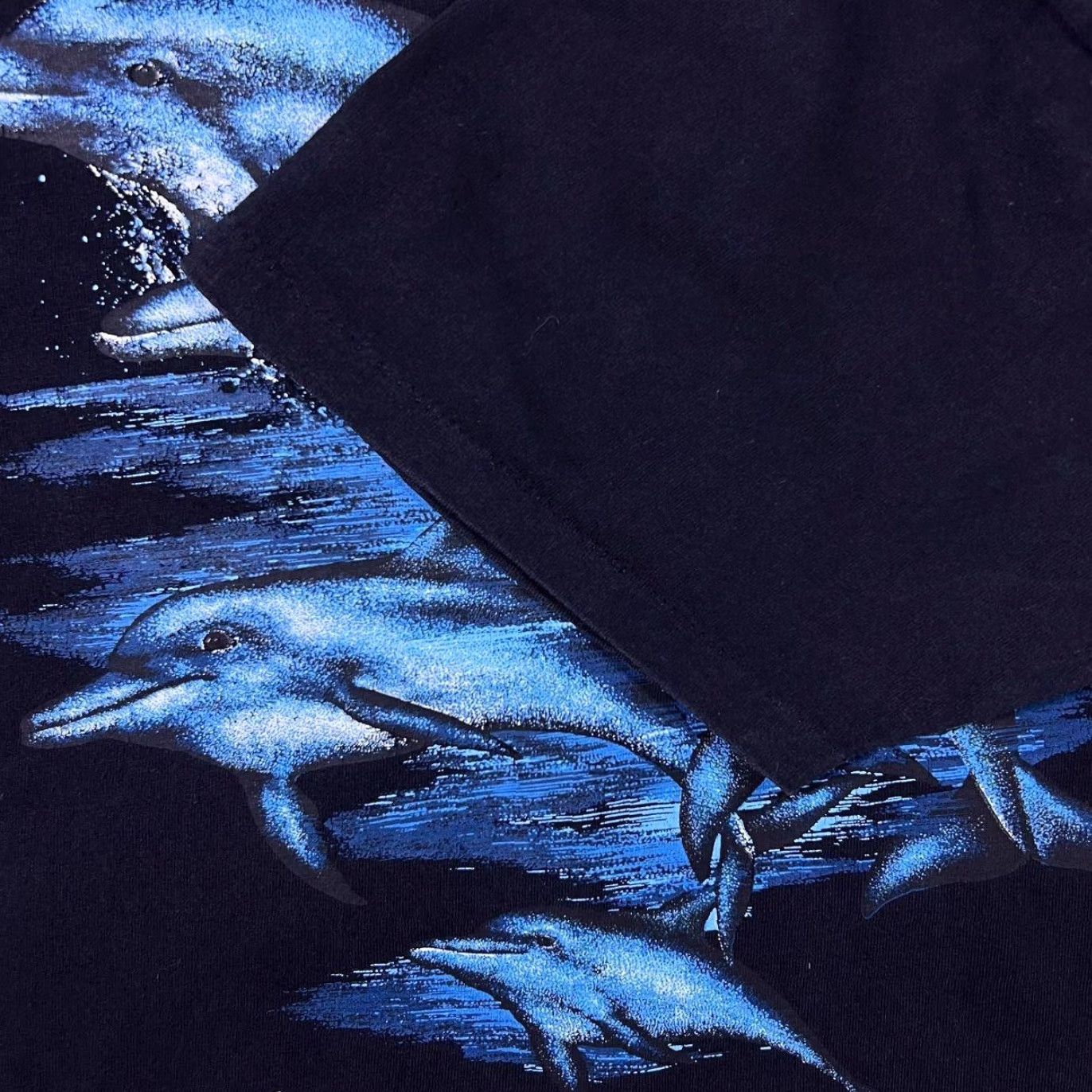 Vintage Vintage Oneita San Diego Dolphin Wildlife Graphic Black T-Shirt Large Men's Regular Cotton 90s Womens? Size US L / EU 52-54 / 3 - 4 Thumbnail