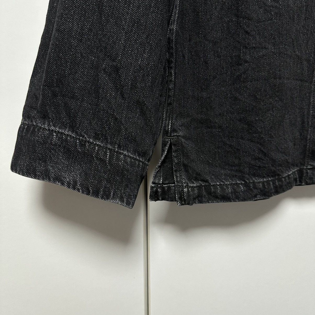 Uniqlo Uniqlo UN Japan Brand Denim Jacket Rare Vintage Size US S / EU 44-46 / 1 - 6 Thumbnail
